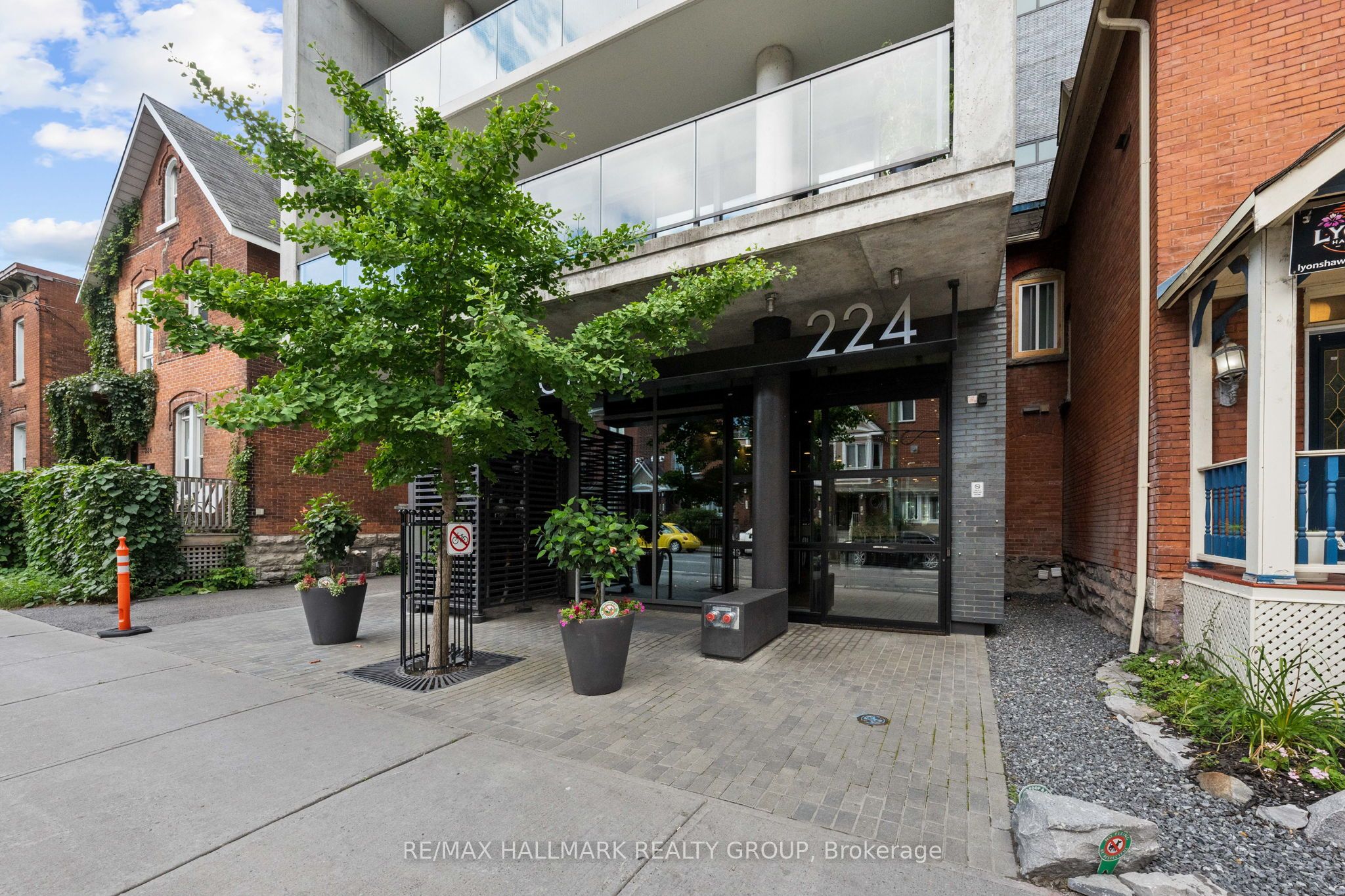 224 Lyon Street N Street 1001, Ottawa Centre, ON K1R 0C1 photo 2