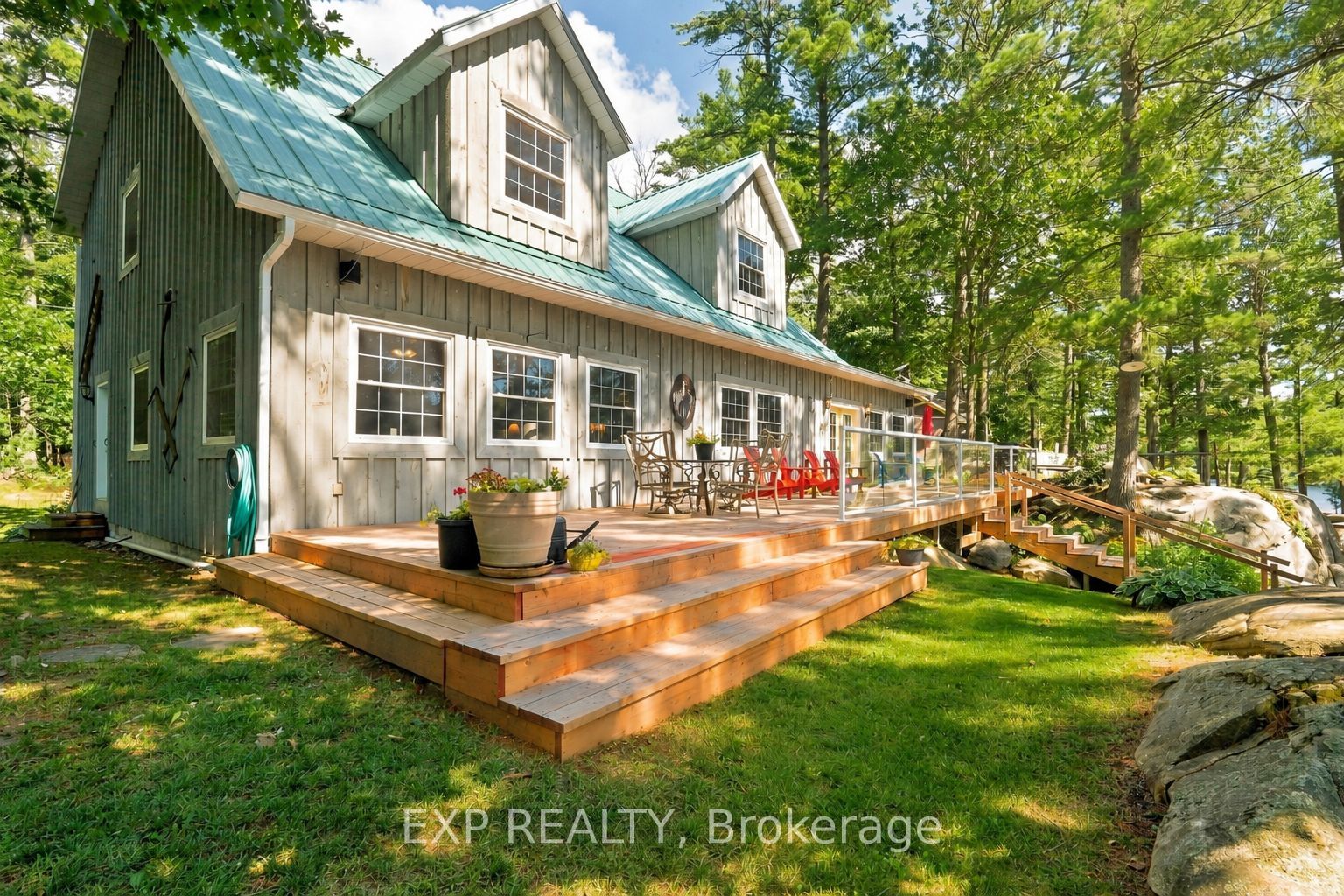 14 Severn River SR404, Muskoka Lakes, ON P0C 1M0