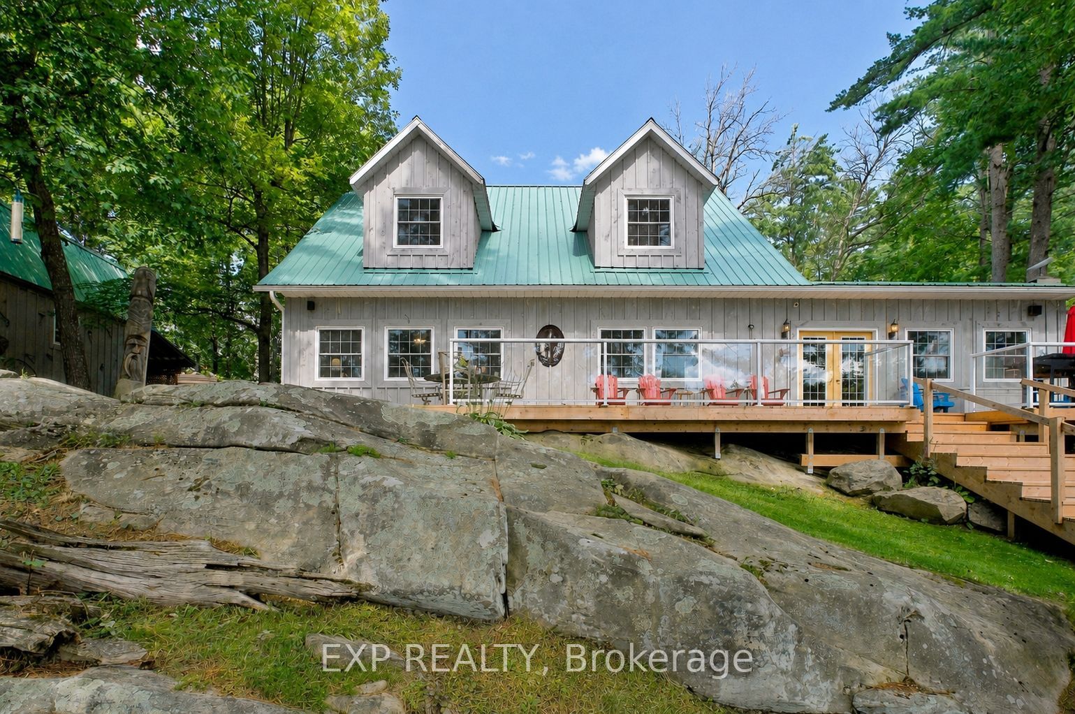 14 Severn River SR404, Muskoka Lakes, ON P0C 1M0 photo 2