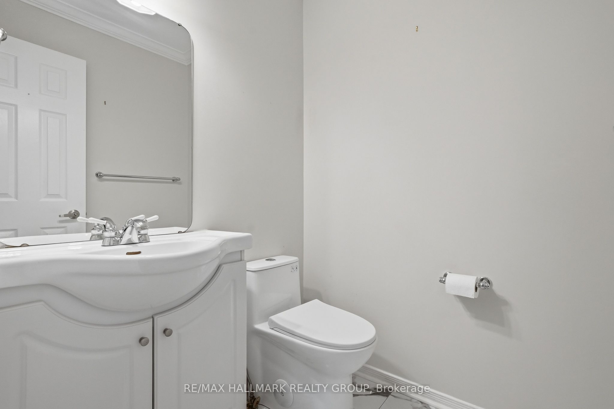 30 Rowe Drive, Kanata, ON K2L 3Y3 photo 4