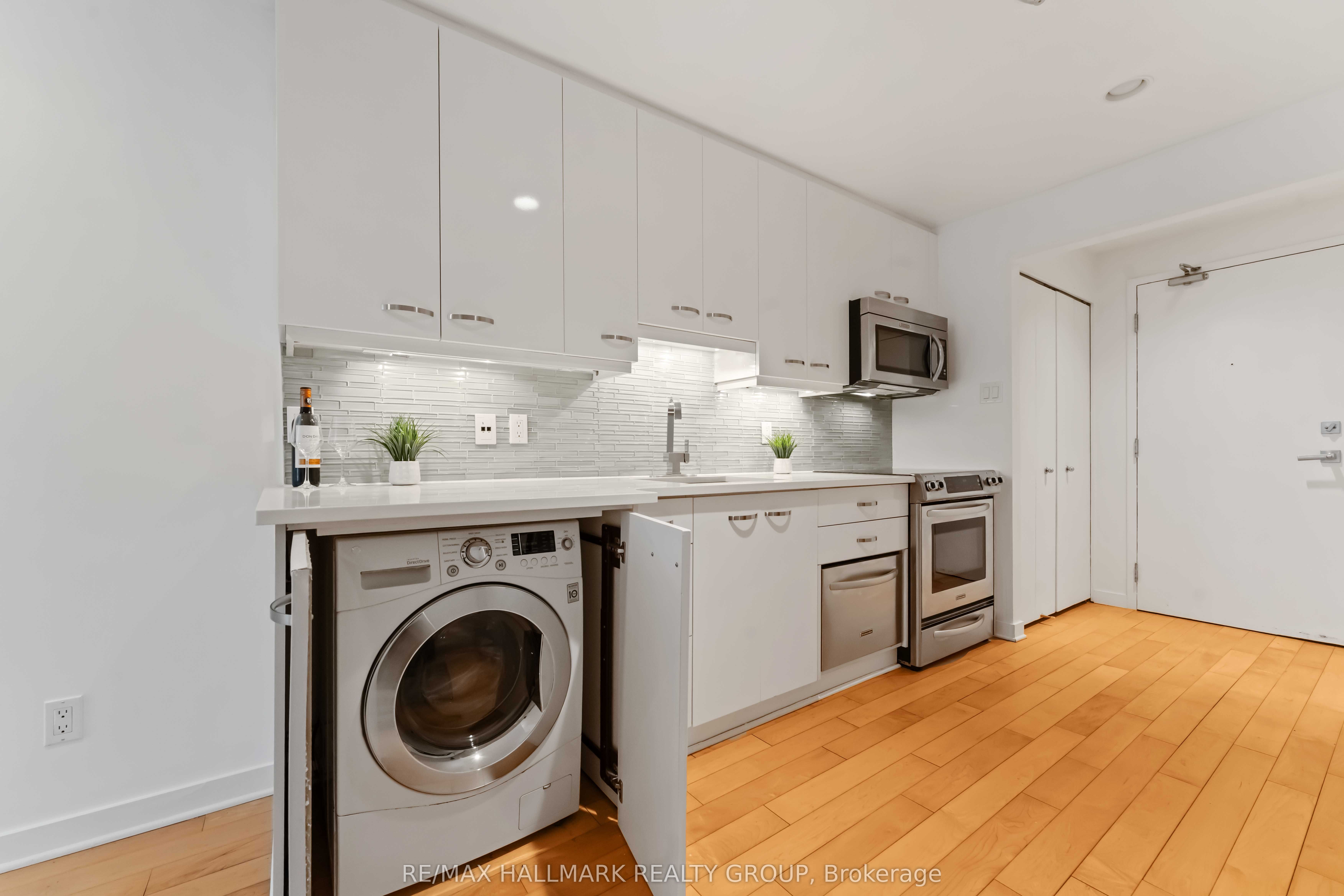 202 St Patrick Street 15, Lower Town - Sandy Hill, ON K1N 5K3 photo 5