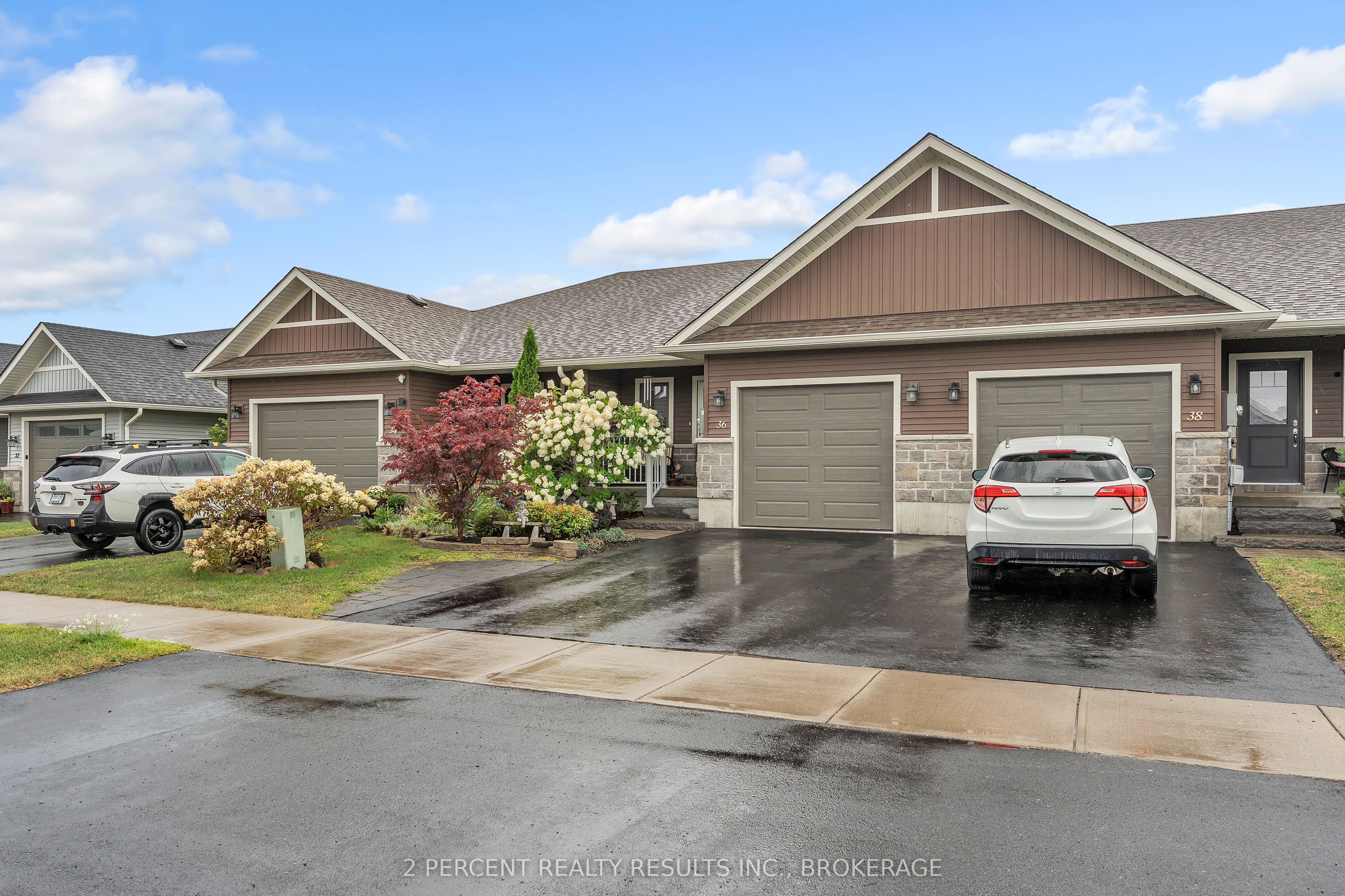 36 Sandhu Crescent, Belleville, ON K8P 0G7 photo 2