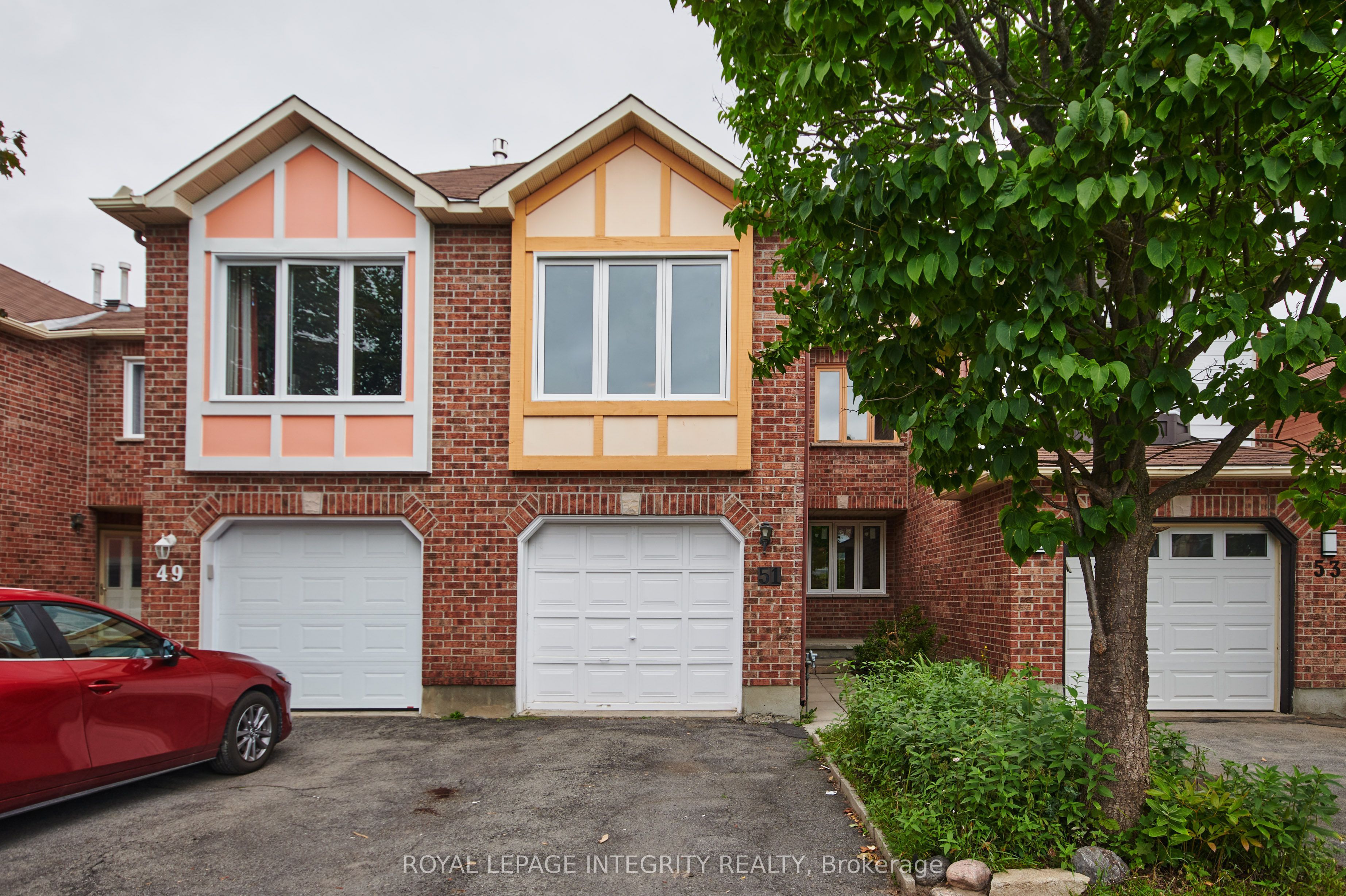 51 Havenhurst Crescent, Hunt Club - South Keys and Area, ON K1T 3E8 photo 2