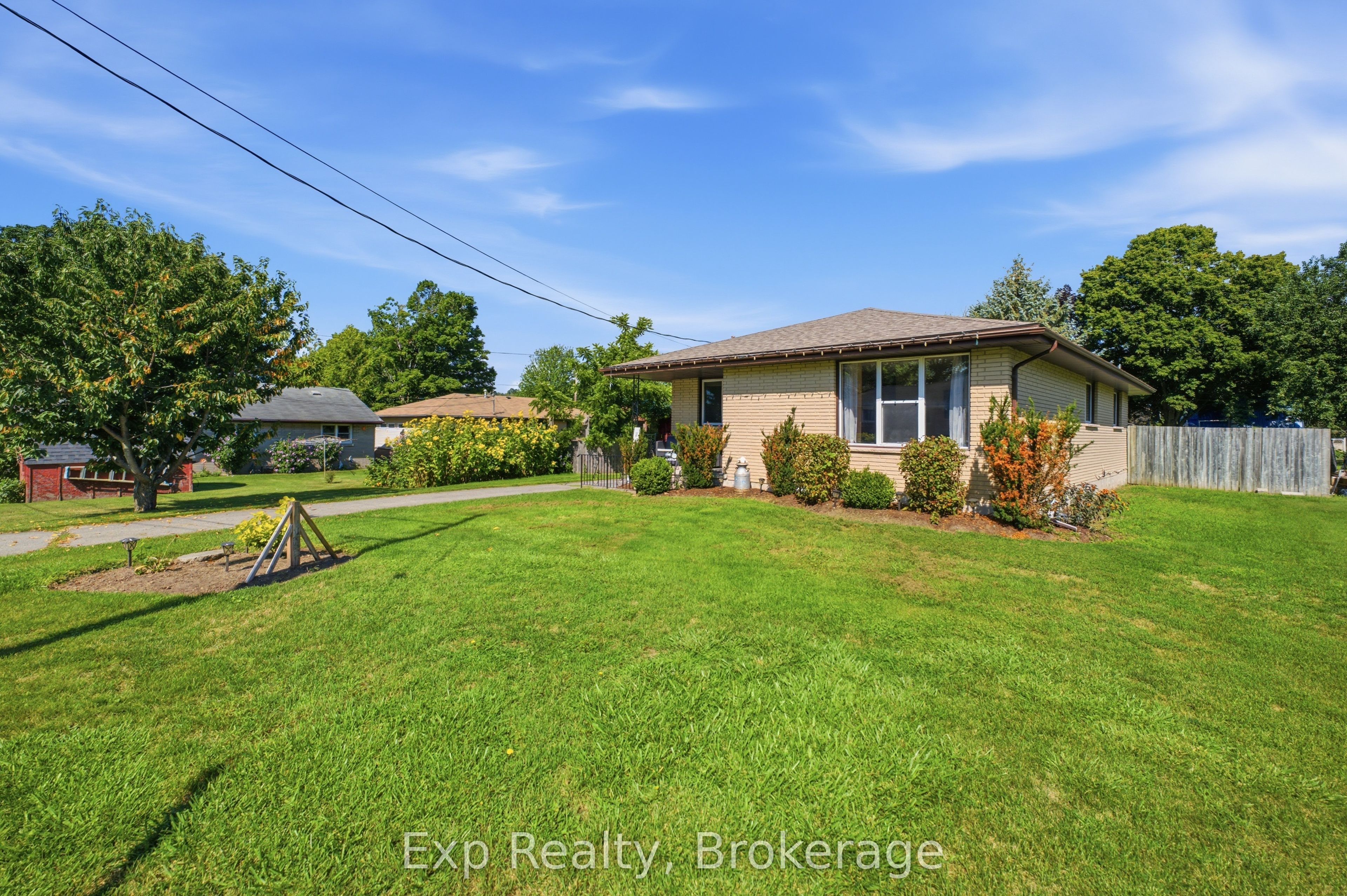 18 Railway Street, Brighton, ON K0K 1H0 photo 2