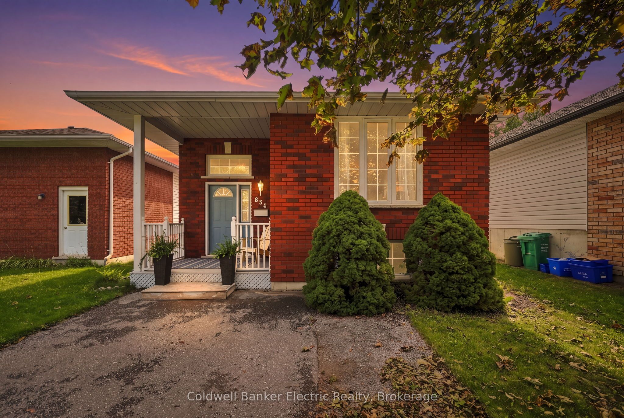 854 Abbey Lane, Peterborough, ON K9H 7N6
