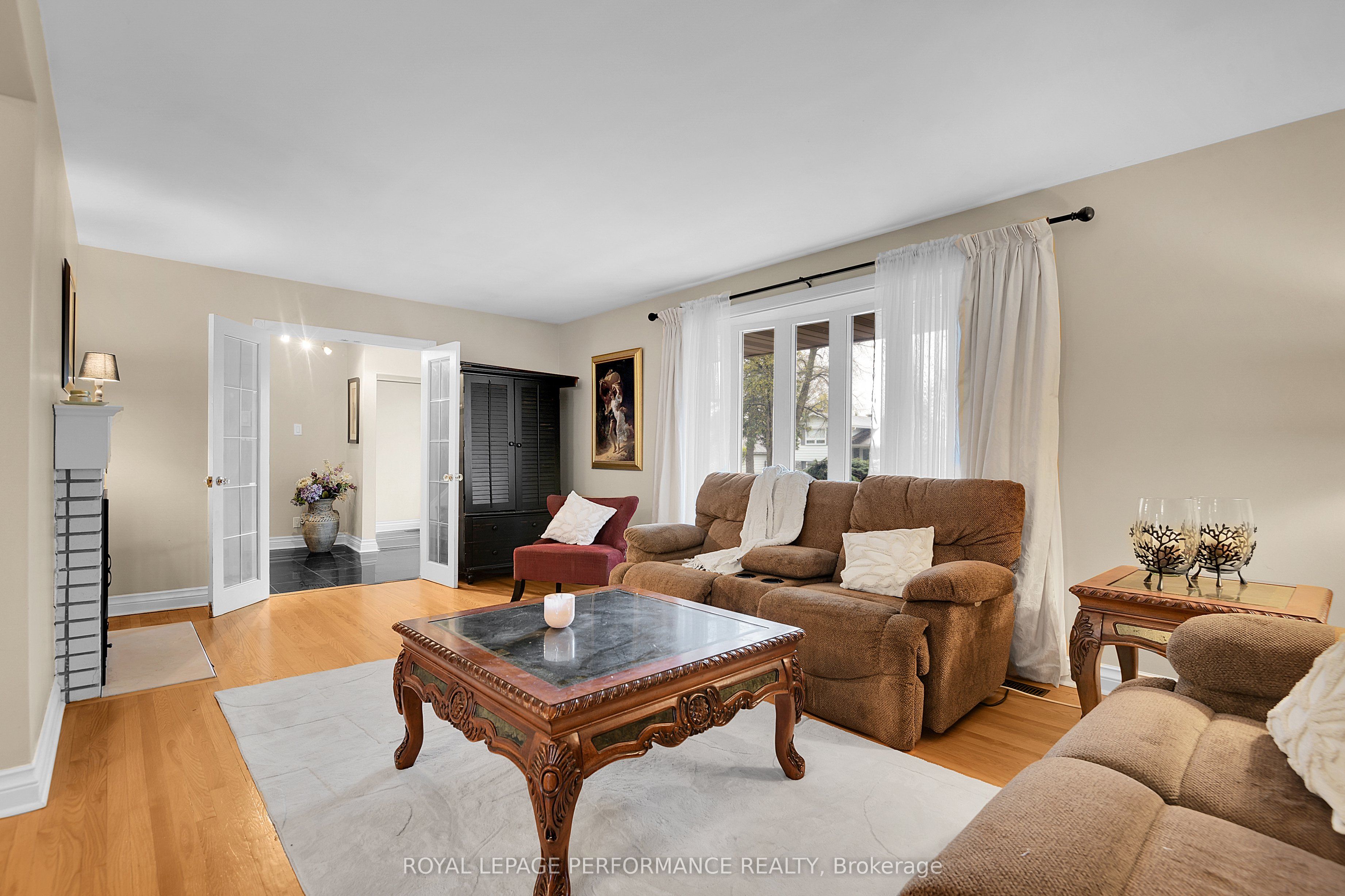 1841 Beattie Avenue, Alta Vista and Area, ON K1H 5R7 photo 5