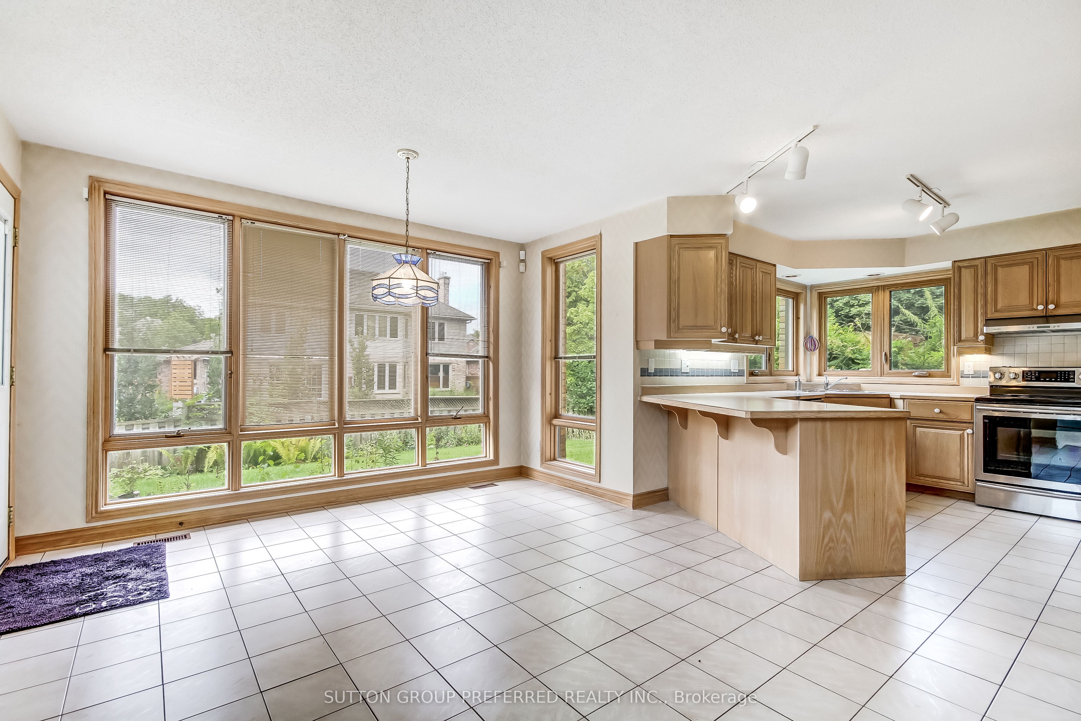 116 Hartson Road, London North, ON N6H 4Z5 photo 5