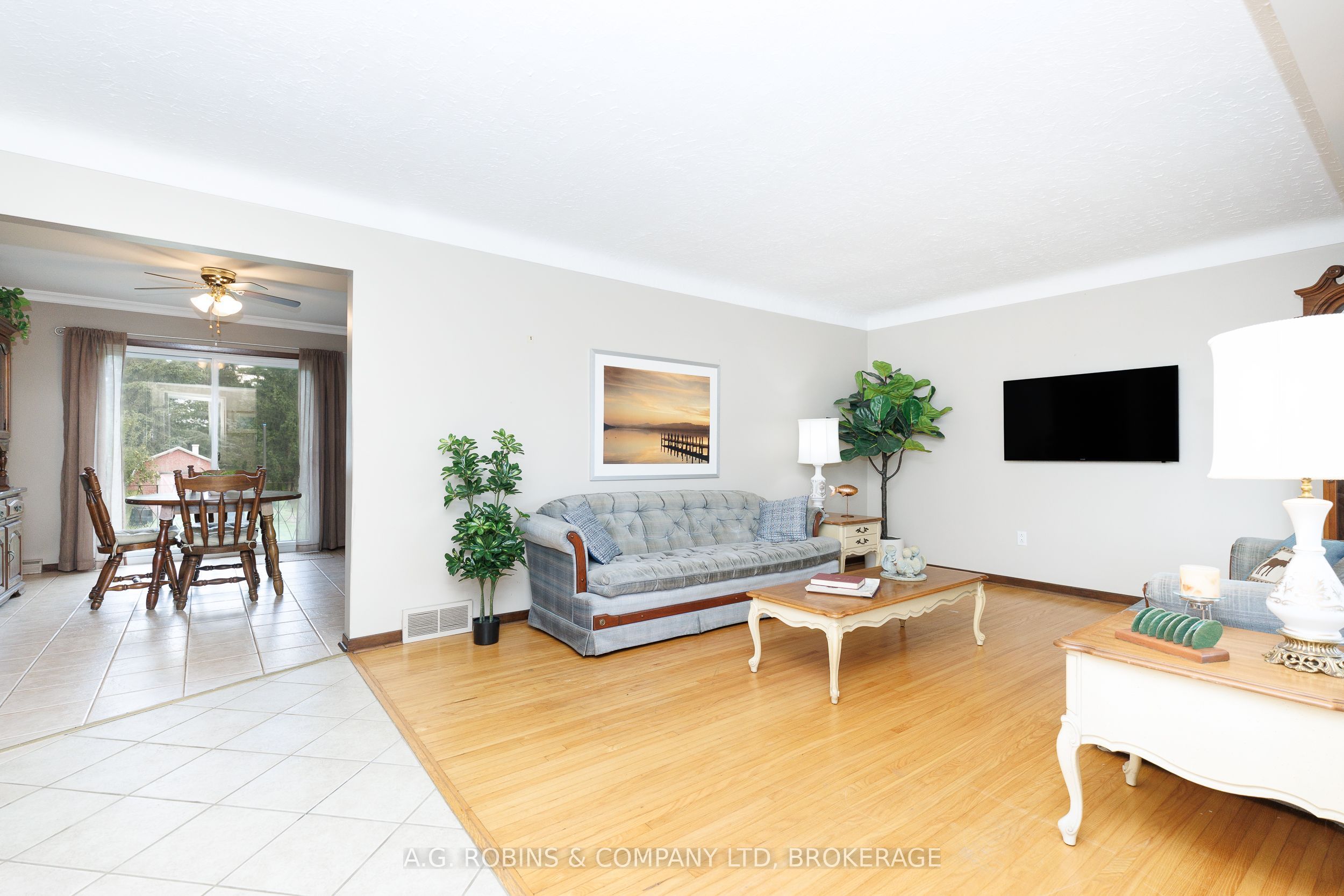 12 Berkley Avenue, Port Colborne, ON L3K 1T2 photo 5