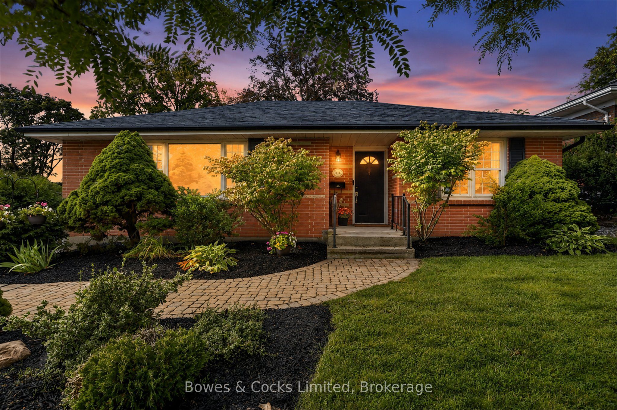 1349 Holloway Drive, Peterborough, ON K9J 6G1 photo 2