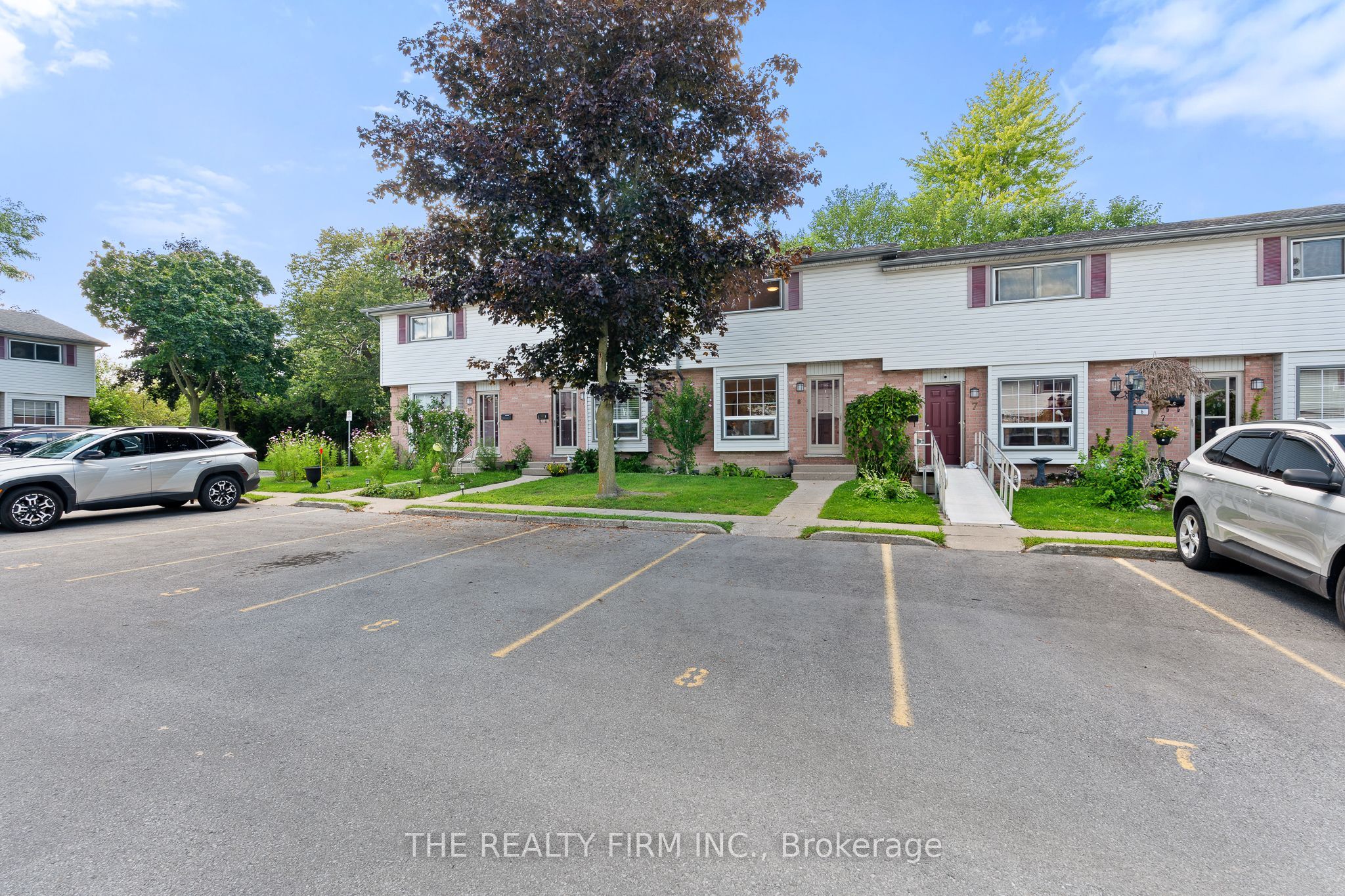 1215 Cheapside Street 8, London East, ON N5Y 5J9 photo 2