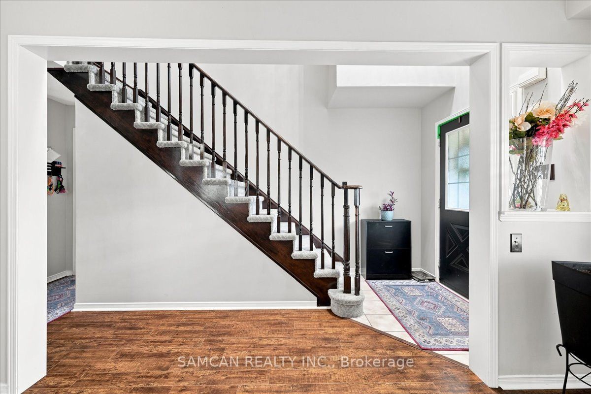 12 Hollinrake Avenue, Brantford, ON N3T 0A6 photo 4