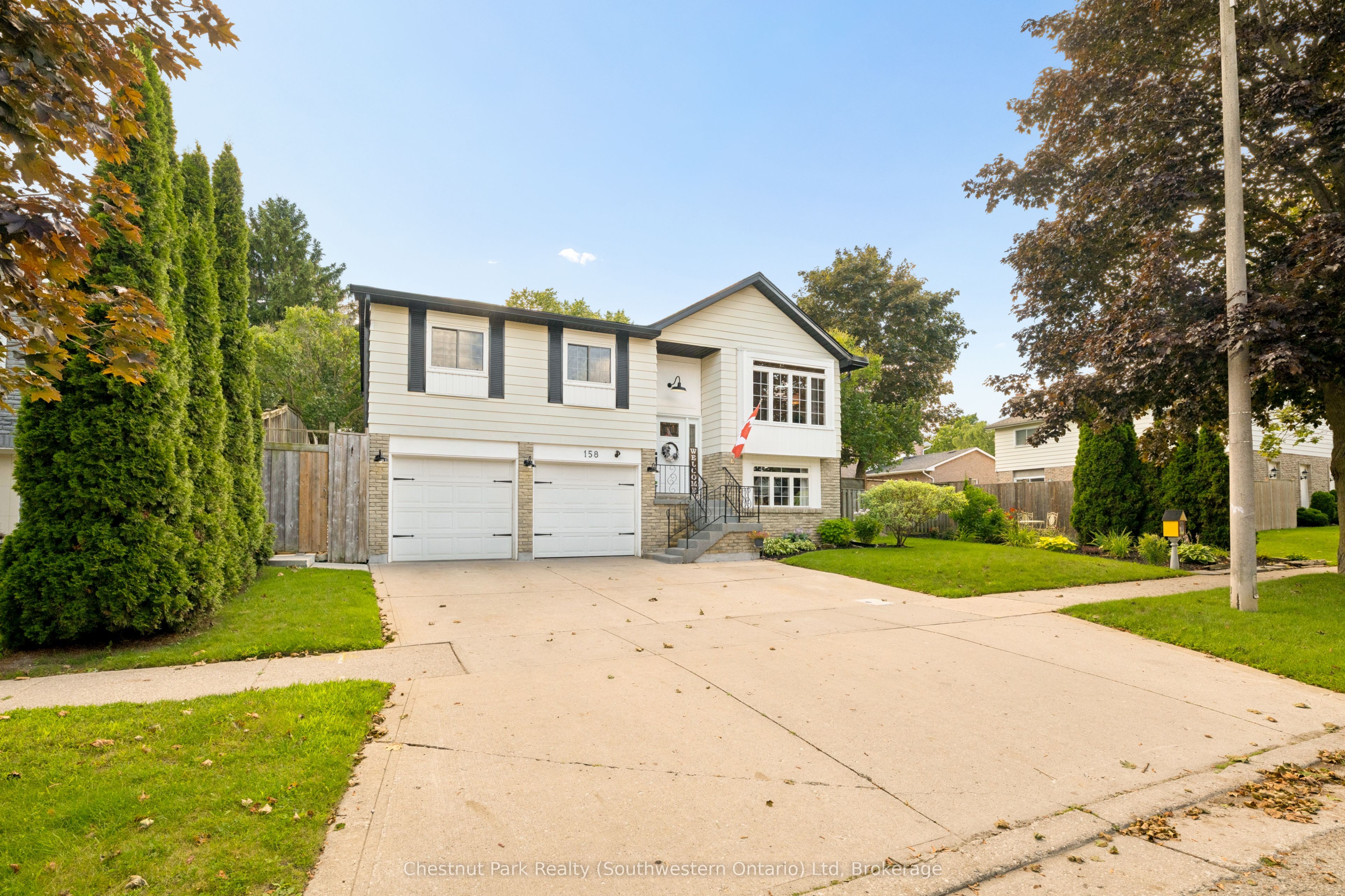 158 Autumn Hill Crescent, Kitchener, ON N2N 1K8 photo 3