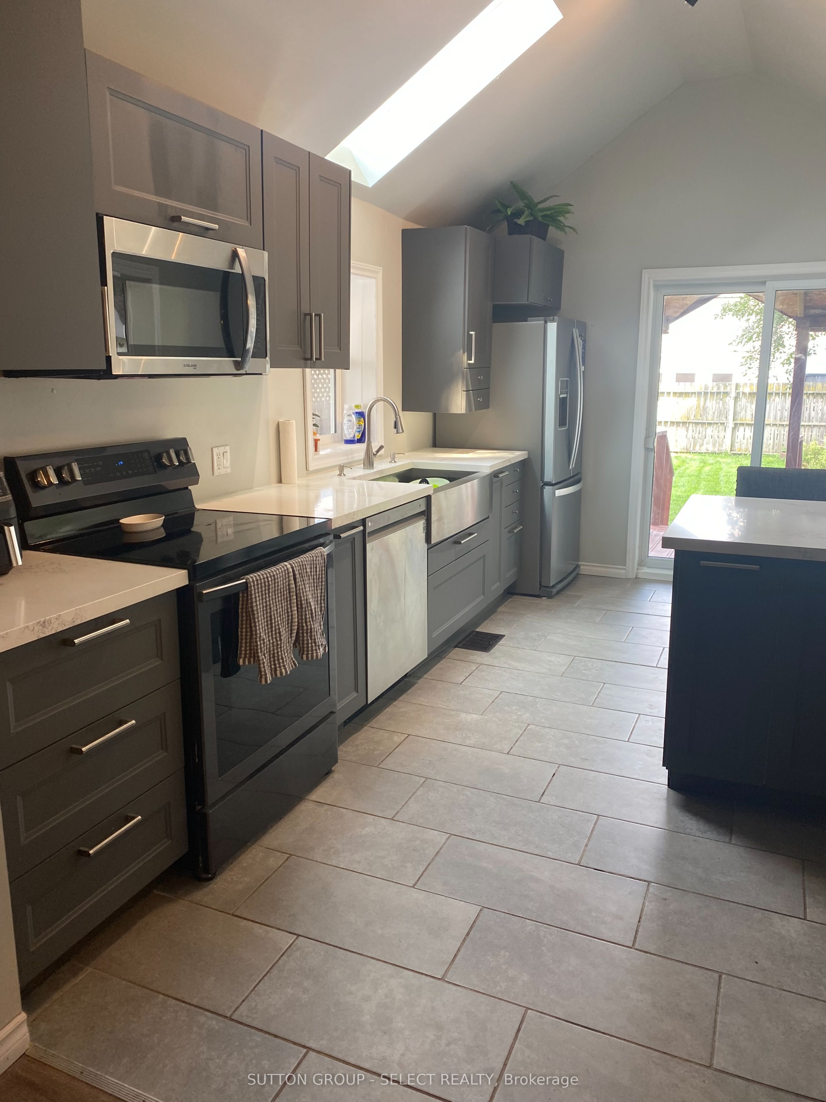 229 Miller Road, Dutton/Dunwich, ON N0L 1J0 photo 5