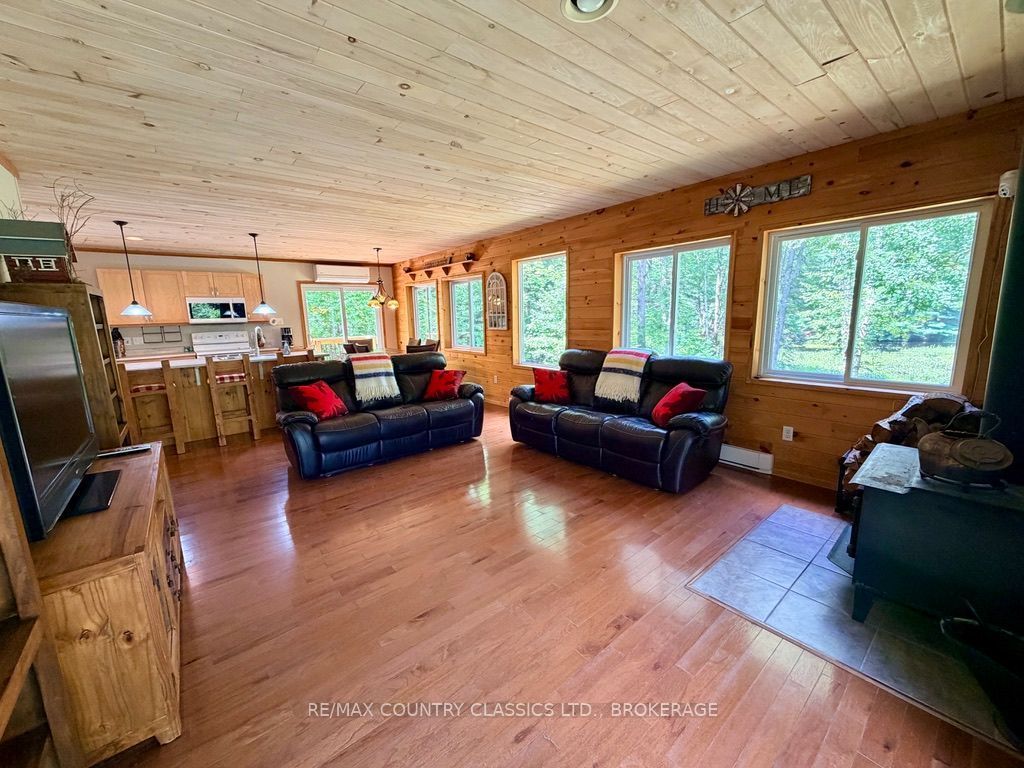 1068C Jacques Bay Road, Addington Highlands, ON K0H 1K0 photo 5