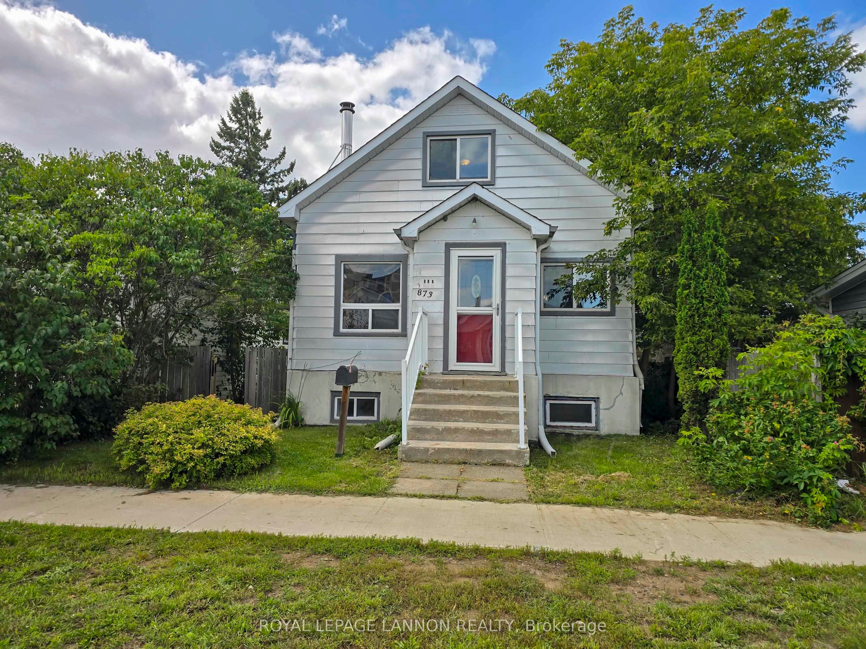 873 MINNESOTA Street, Thunder Bay, ON P7C 3L7