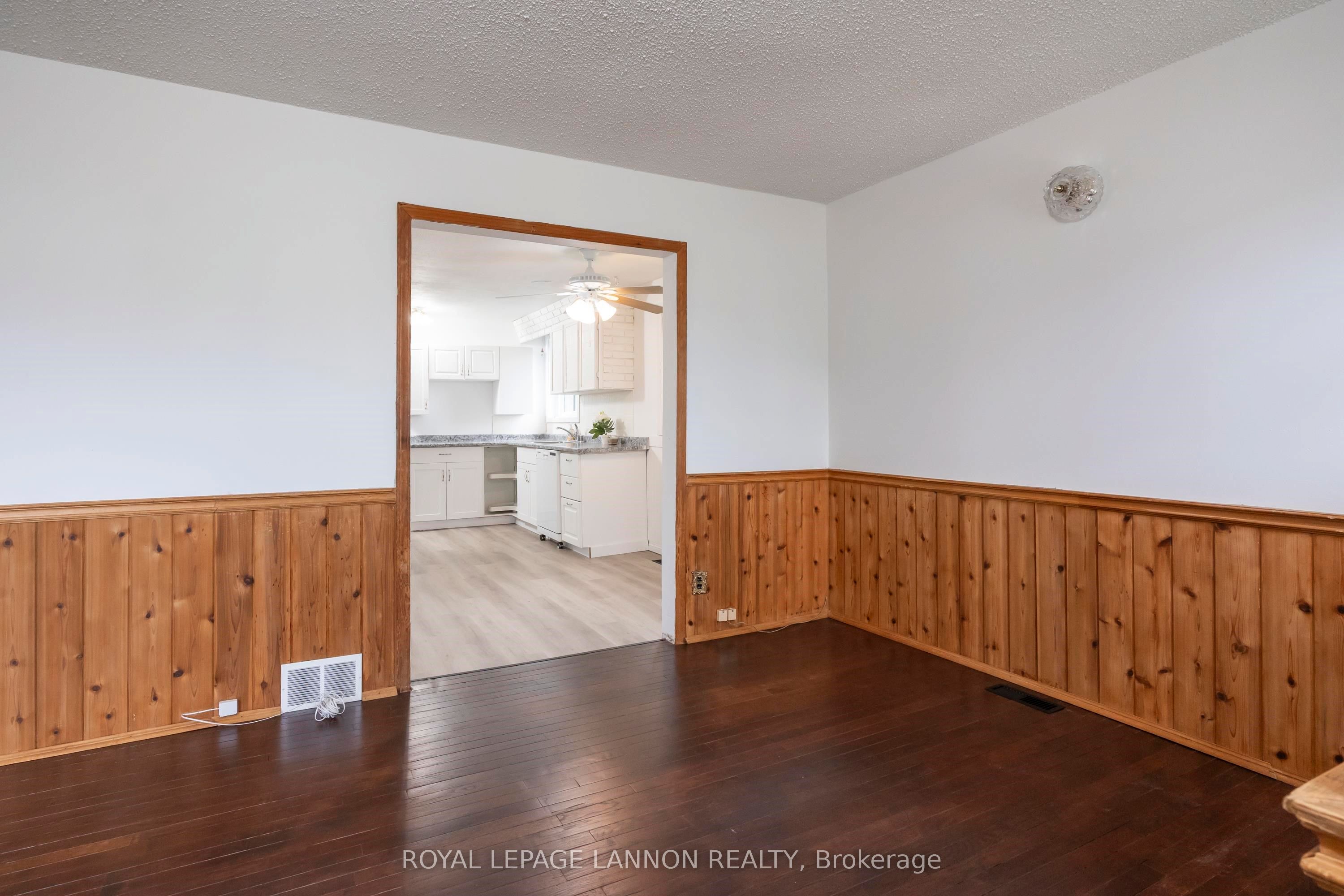 873 MINNESOTA Street, Thunder Bay, ON P7C 3L7 photo 4