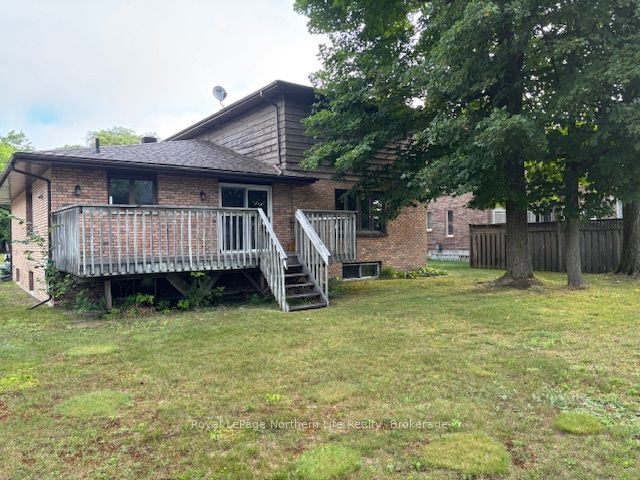14 Nottingham Drive, North Bay, ON P1C 1K9 photo 4