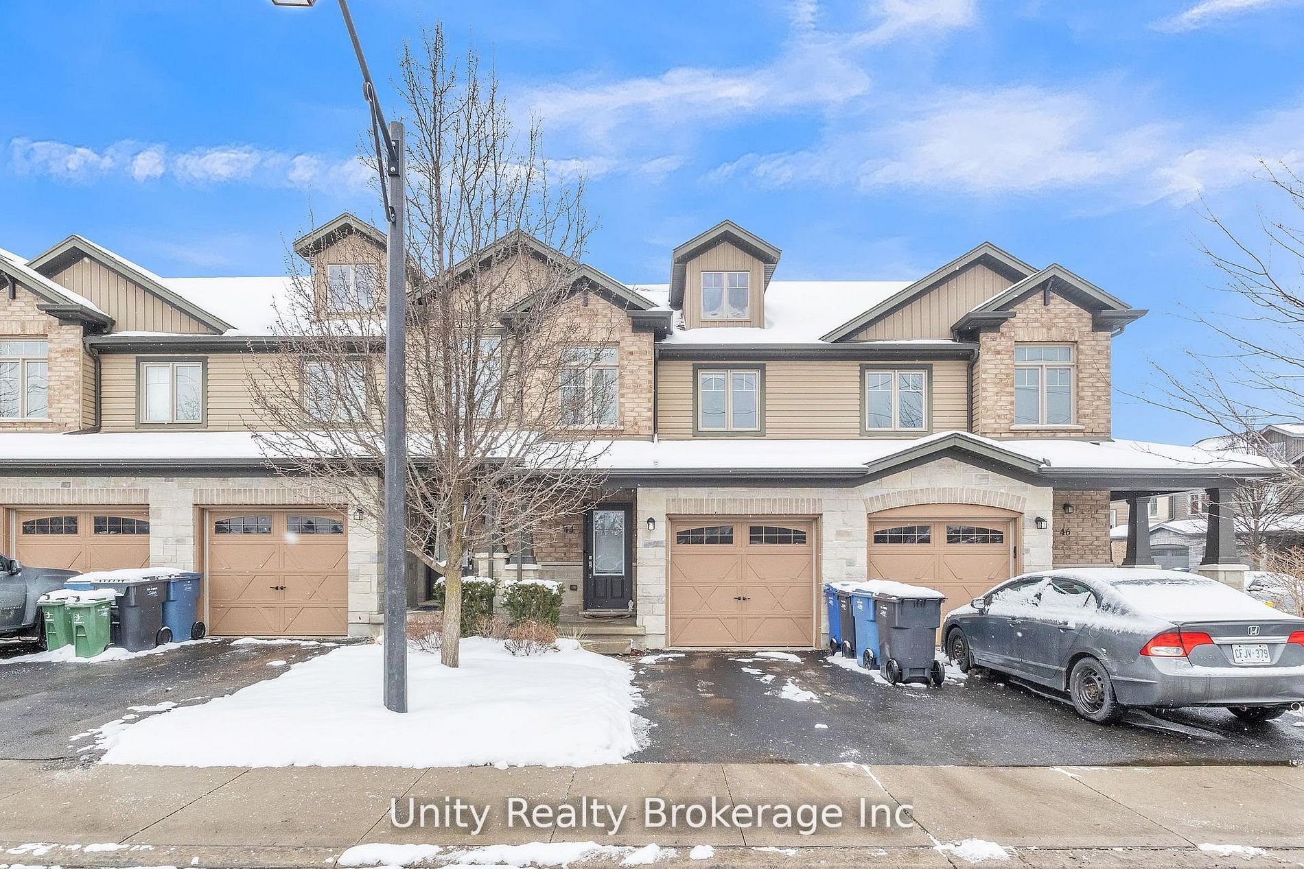 44 Arlington Crescent 44, Guelph, ON N1L 0K9