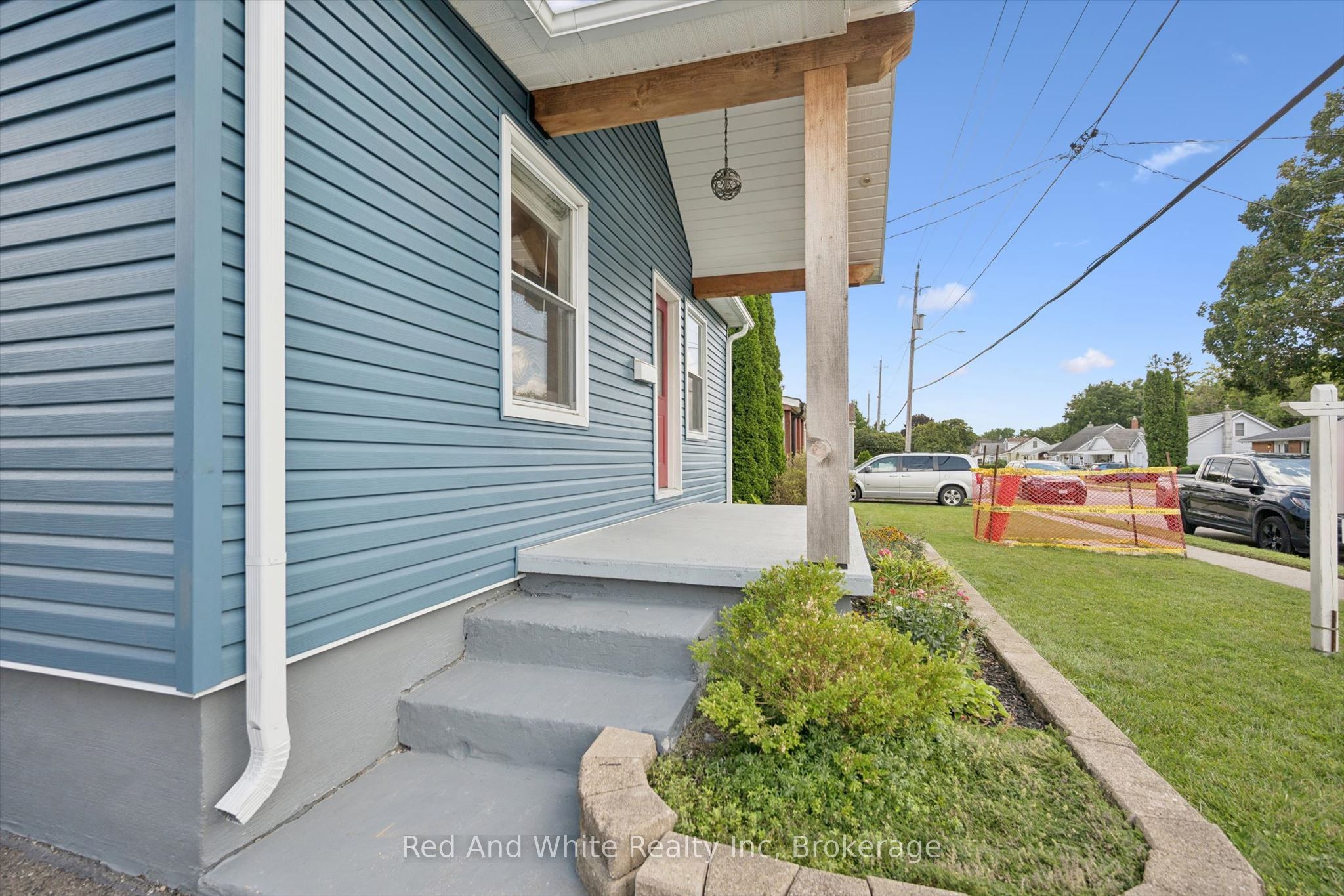 131 Norfolk Avenue, Cambridge, ON N1R 3V3 photo 3