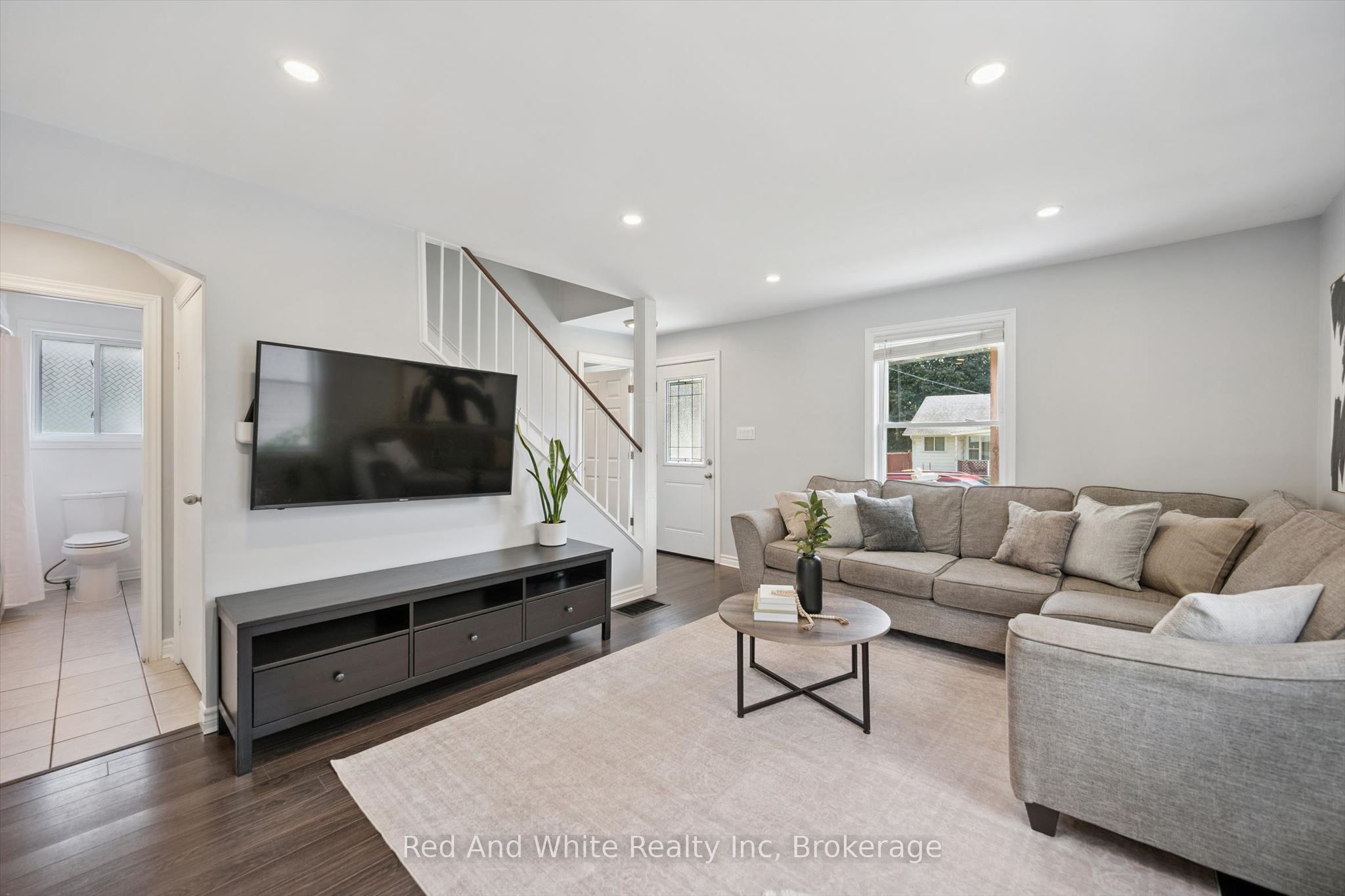 131 Norfolk Avenue, Cambridge, ON N1R 3V3 photo 5
