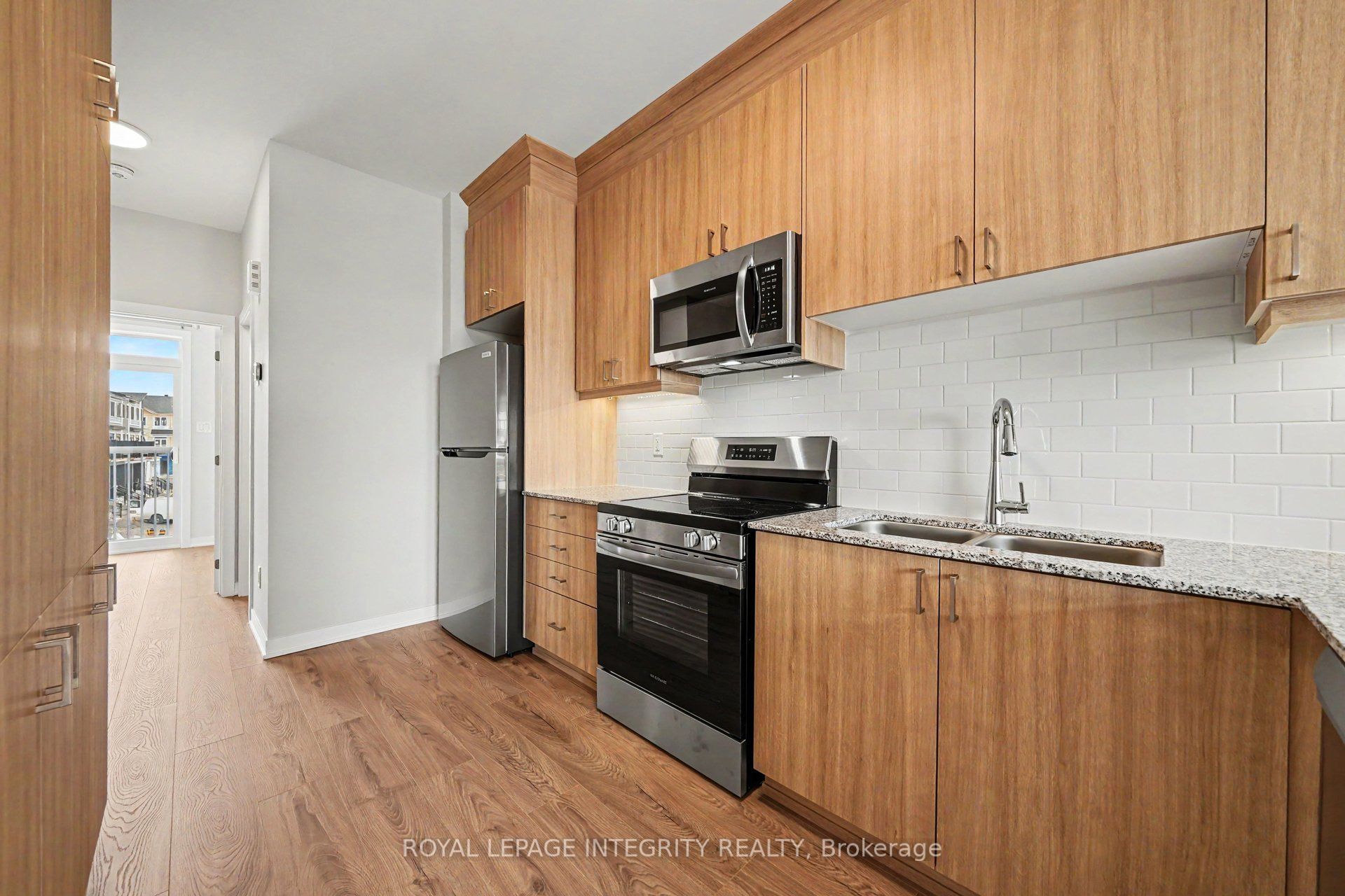 265 Lamarche Avenue, Orleans - Convent Glen and Area, ON K1W 0M5 photo 4