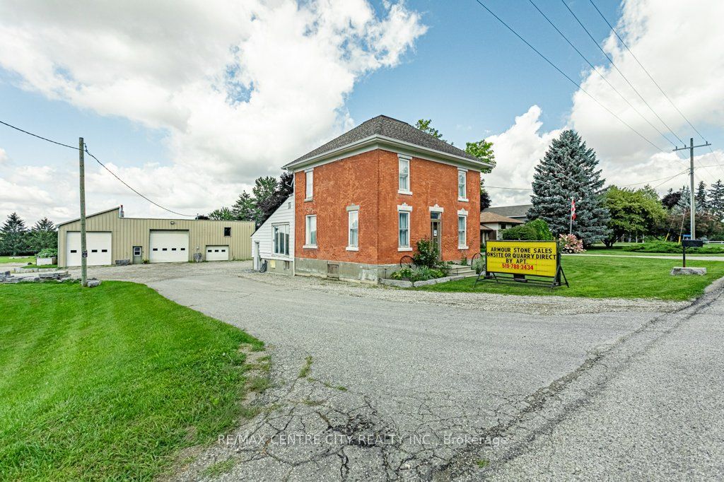 594443 Highway 59 Road, Norwich, ON N4S 7V8 photo 2