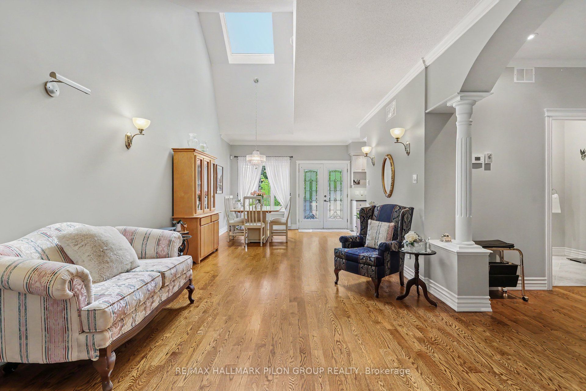 60 Callaway Court, Orleans - Convent Glen and Area, ON K1C 7S4 photo 5