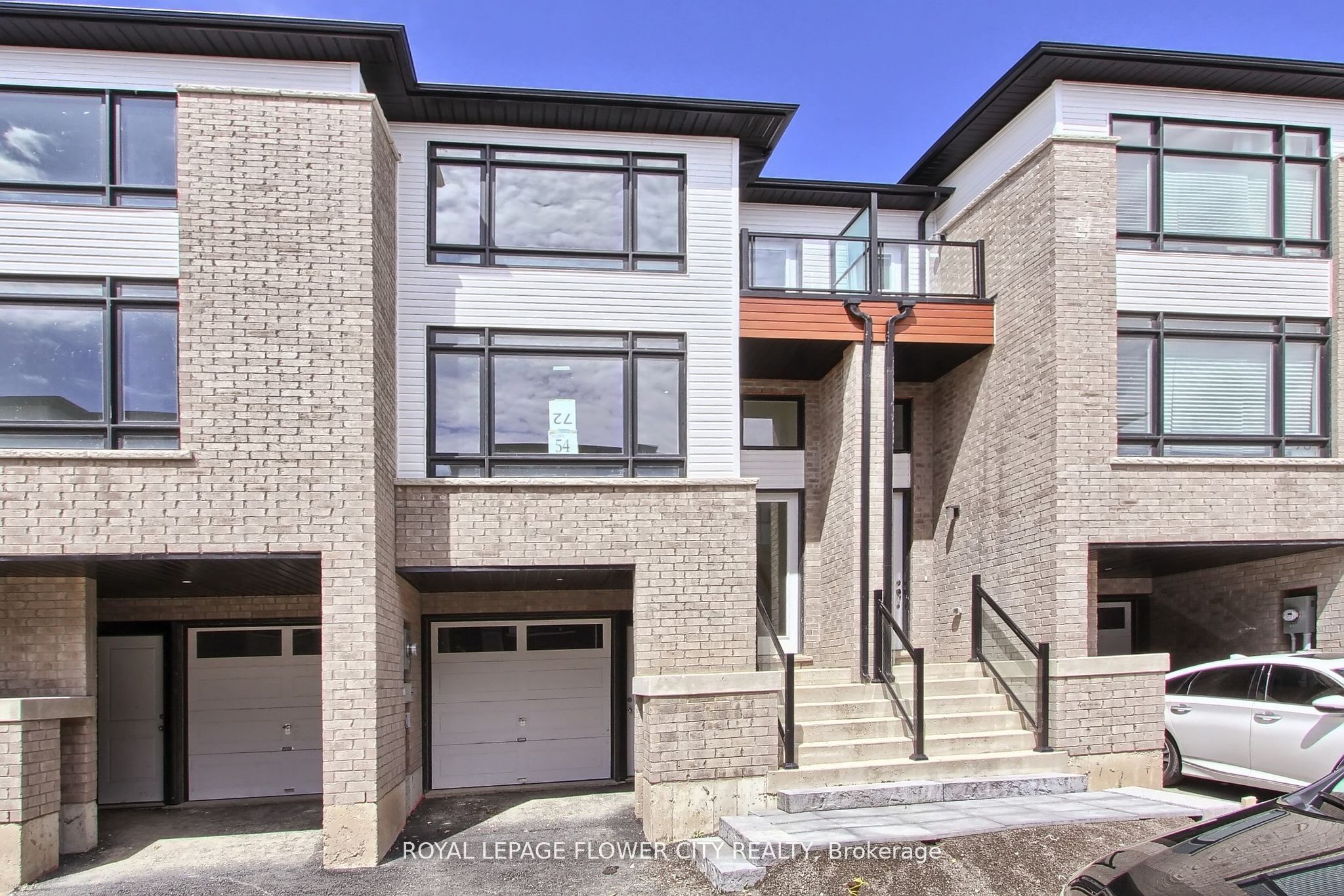 69 Sidney Rose Common, St. Catharines, ON L2T 0B3