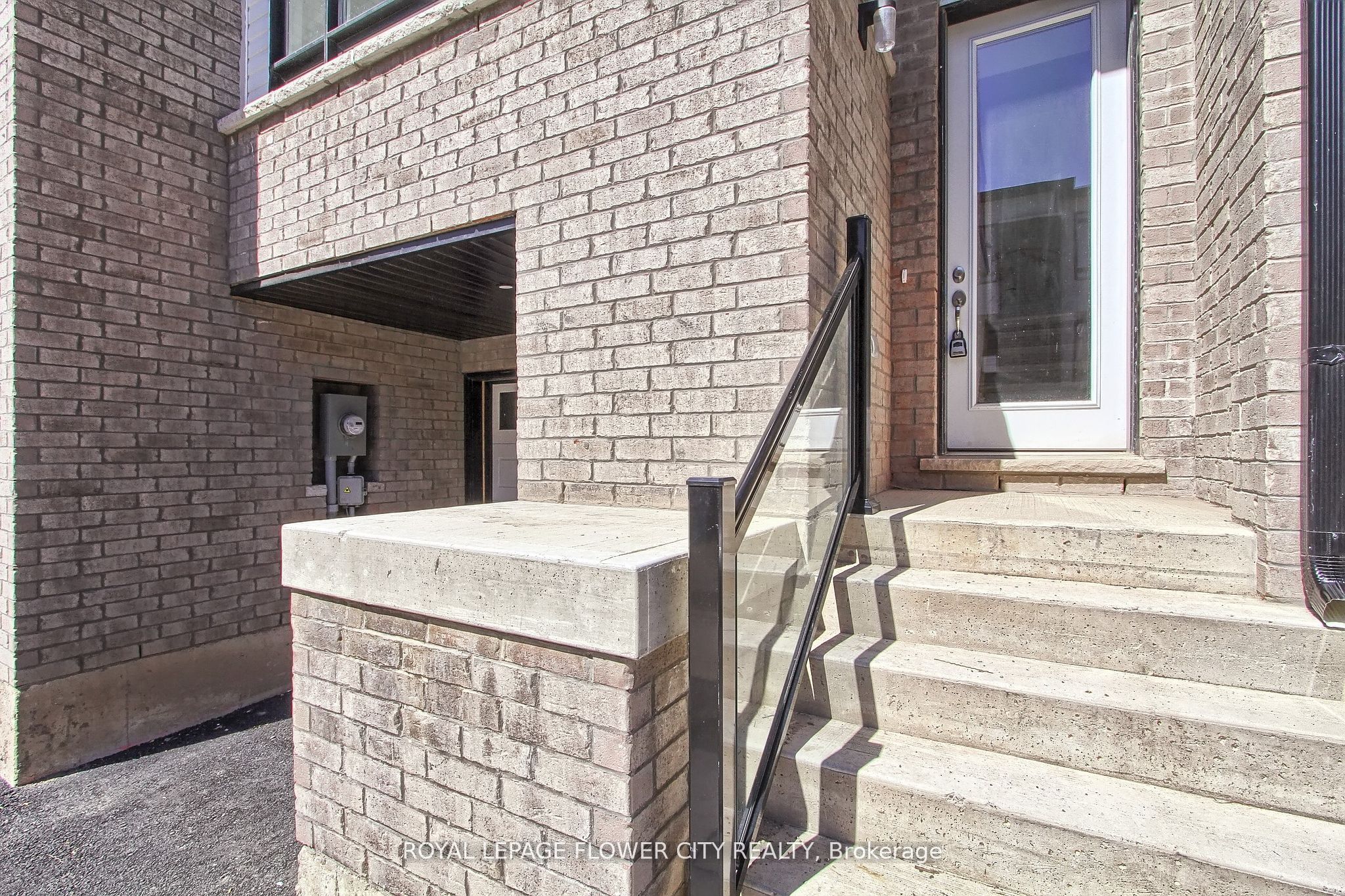 69 Sidney Rose Common, St. Catharines, ON L2T 0B3 photo 4