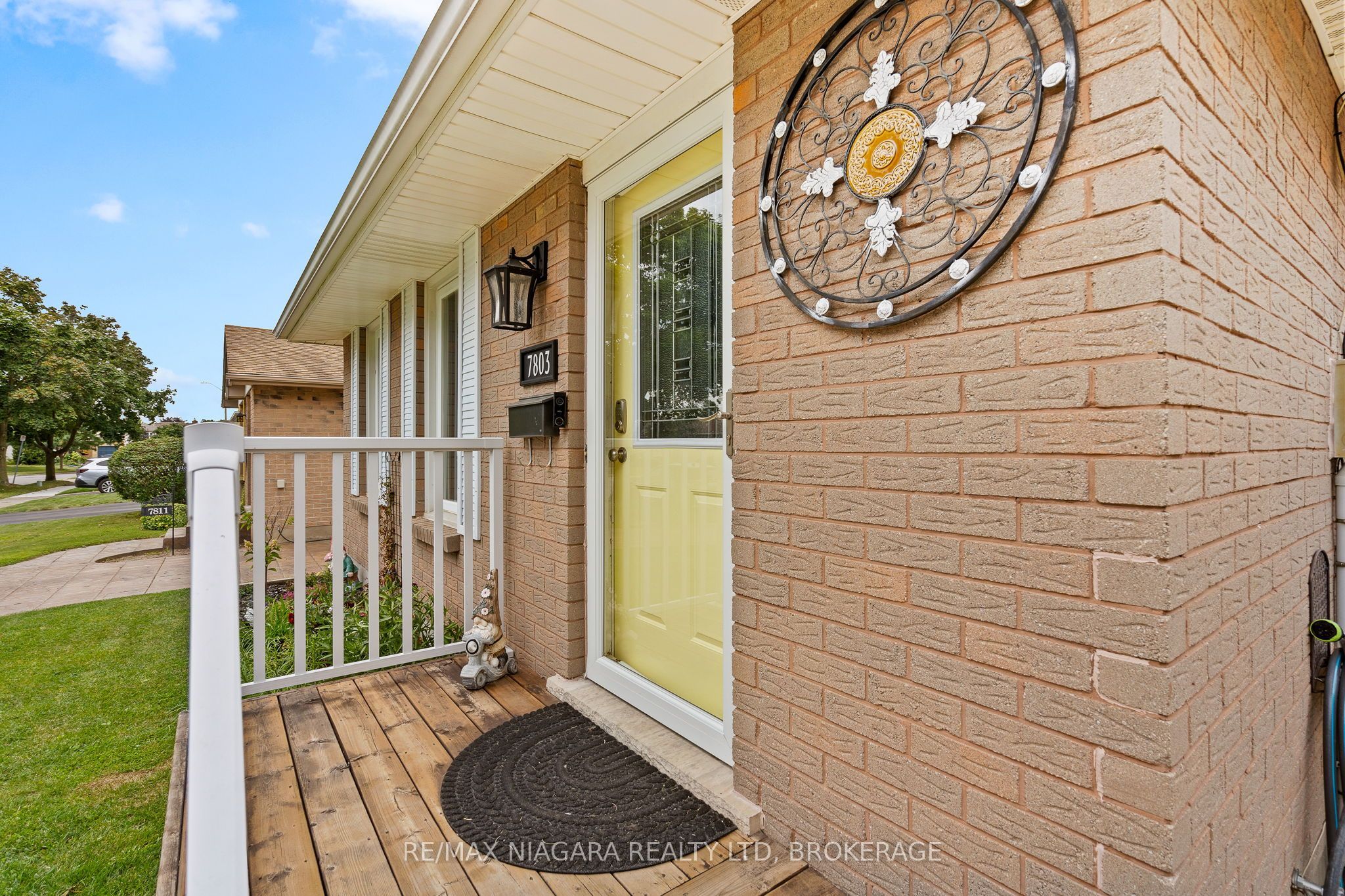 7803 Salisbury Place, Niagara Falls, ON L2H 2N1 photo 4
