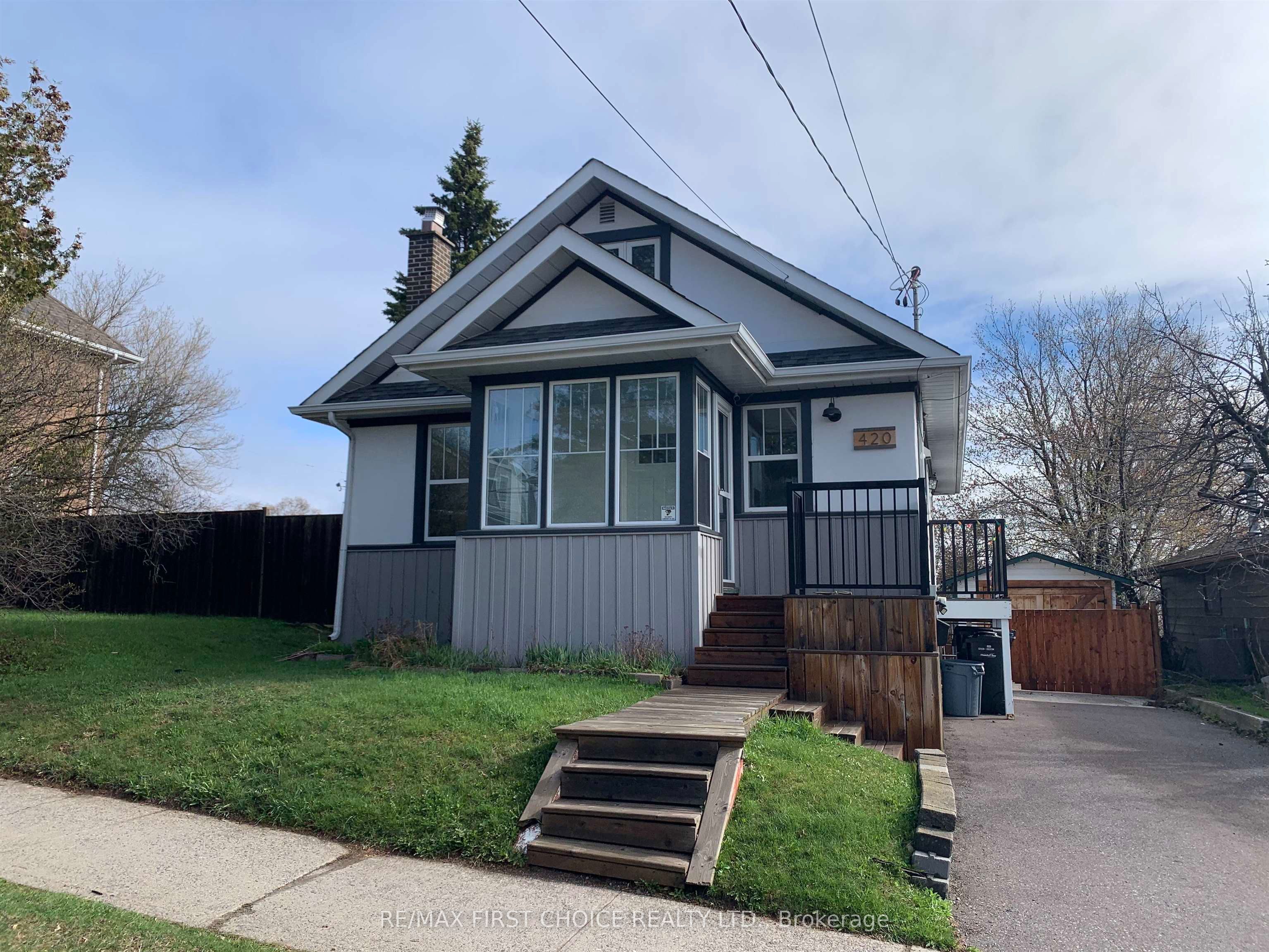 420 Van Norman Street, Thunder Bay, ON P7A 4C7 photo 2