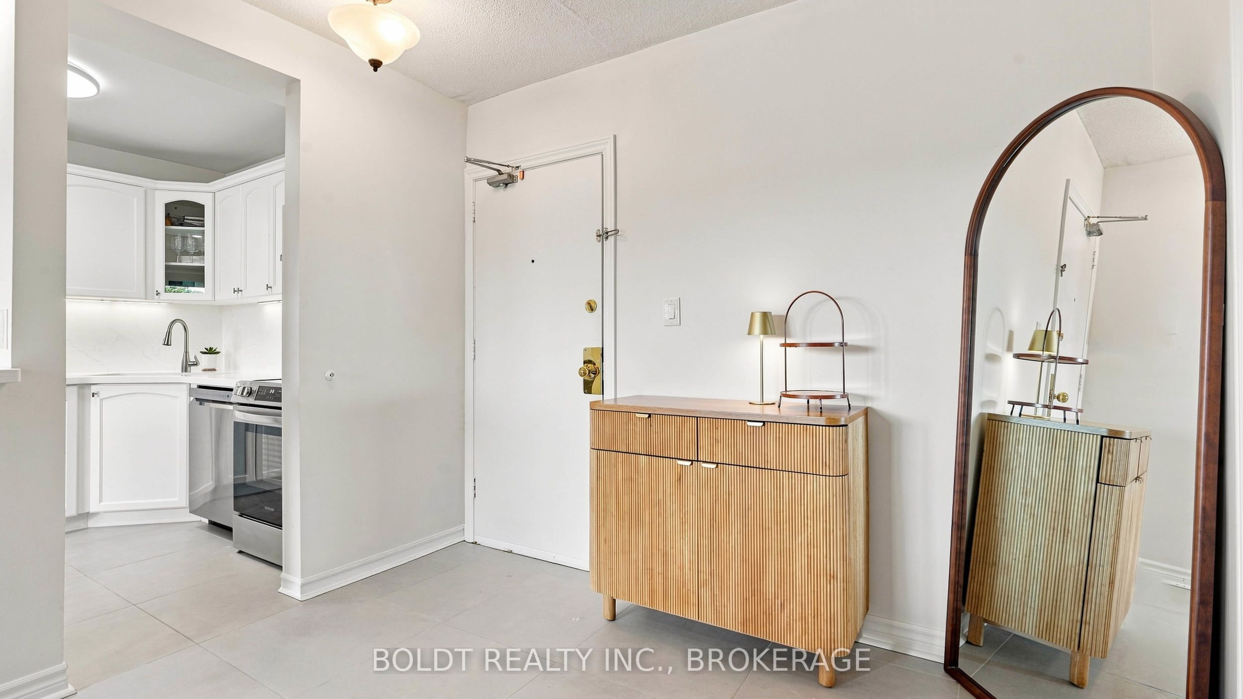 264 Oakdale Avenue 307, St. Catharines, ON L2P 2K4 photo 4