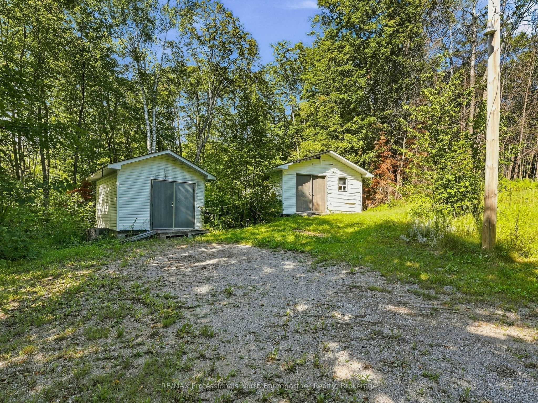 1312 Clement Lake Road, Highlands East, ON K0L 3C0 photo 5