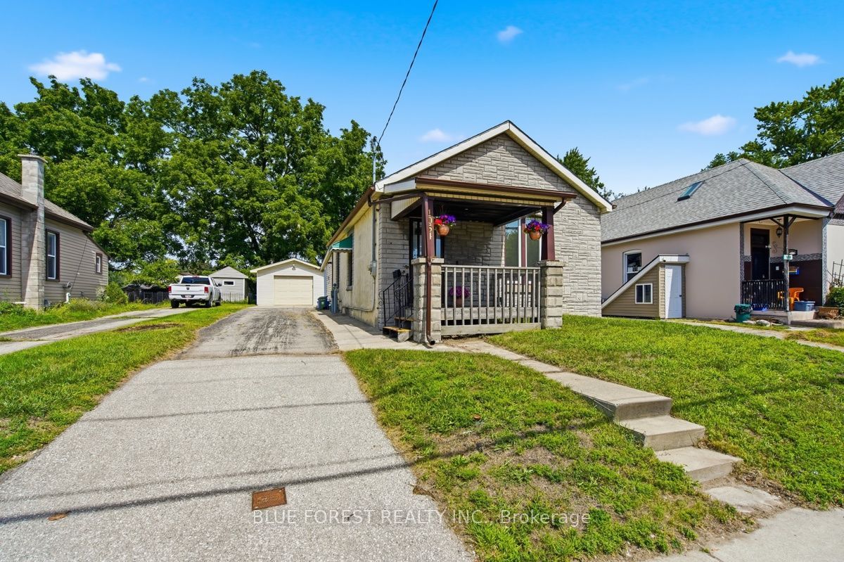 1054 FLORENCE Street, London East, ON N5W 2M8 photo 2