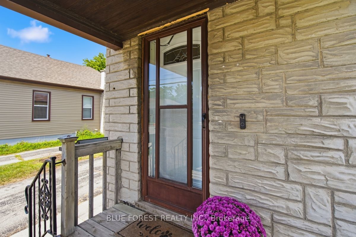 1054 FLORENCE Street, London East, ON N5W 2M8 photo 4