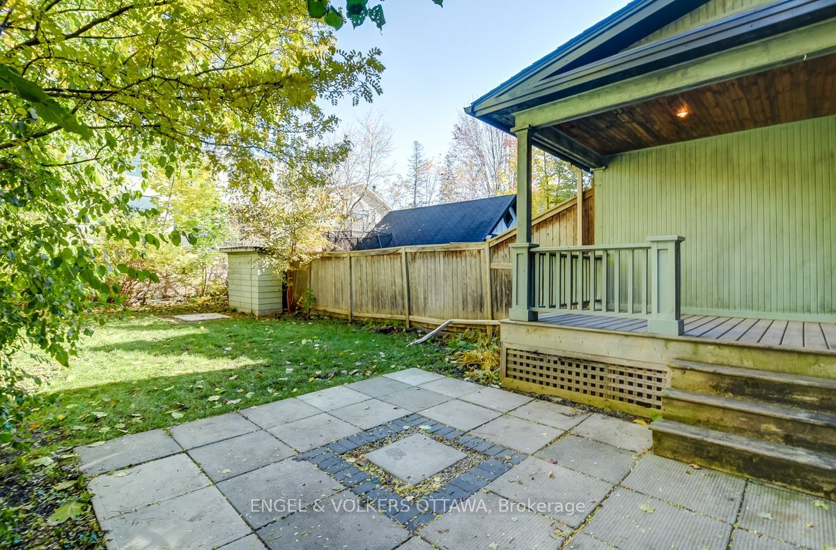 475 Golden Avenue, Carlingwood - Westboro and Area, ON K2A 2E4 photo 3