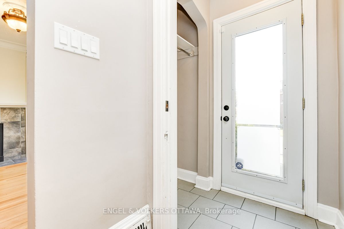 475 Golden Avenue, Carlingwood - Westboro and Area, ON K2A 2E4 photo 4