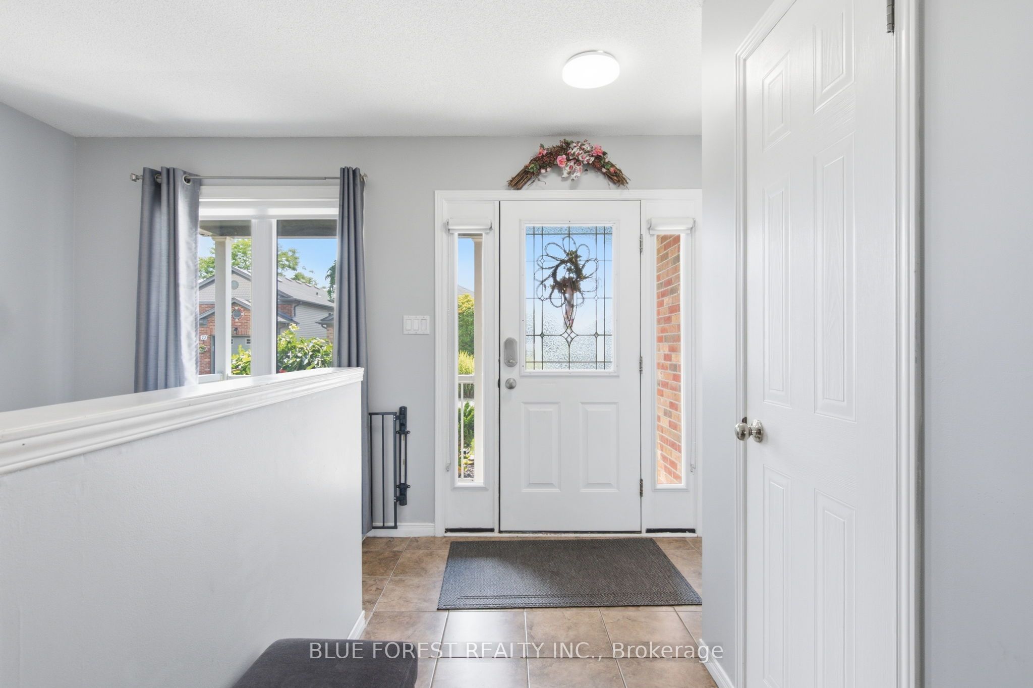 335 Lighthouse Road 28, London South, ON N6M 1J8 photo 3