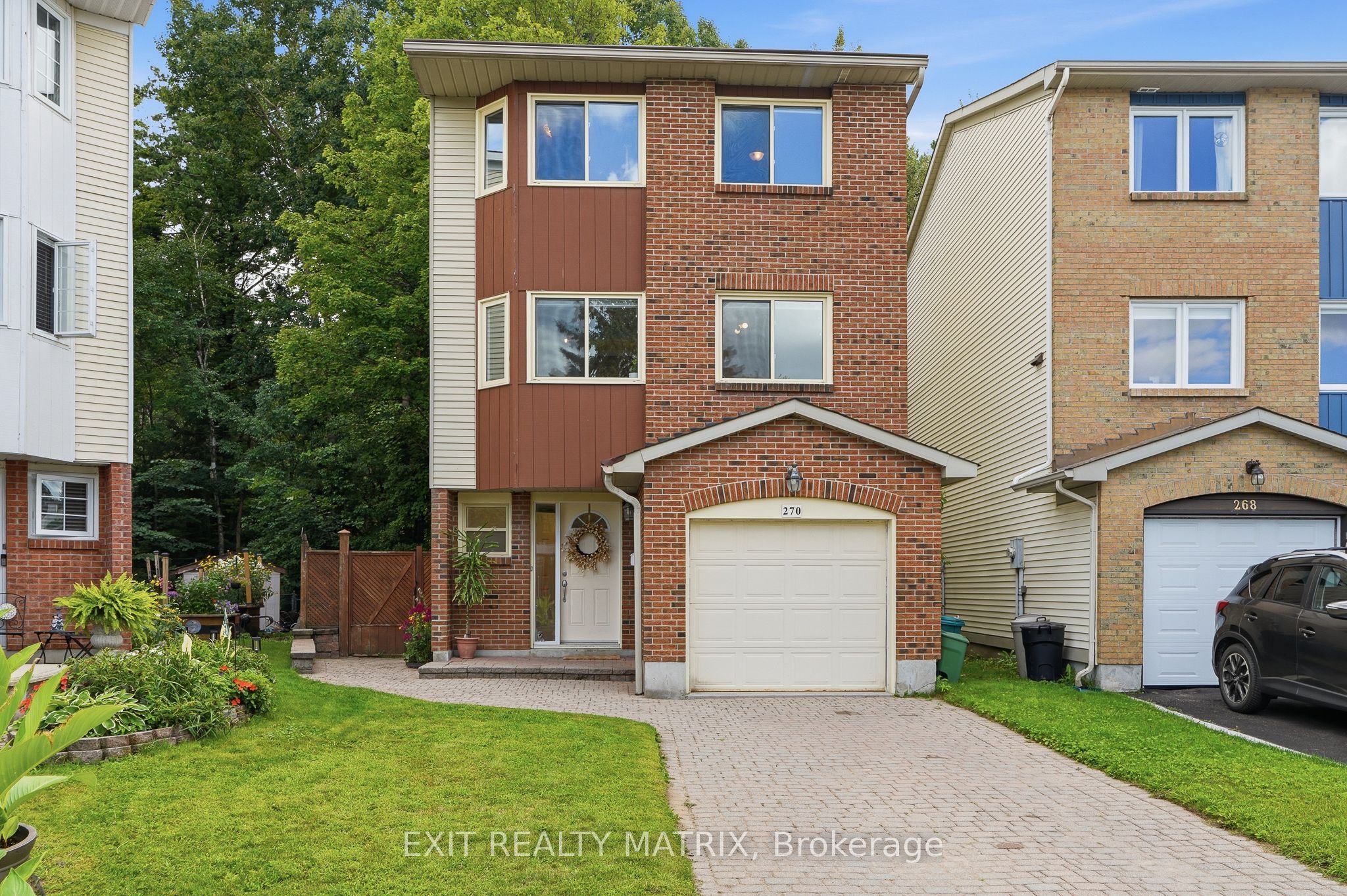 270 Fernleaf Crescent, Orleans - Cumberland and Area, ON K1E 2Z4