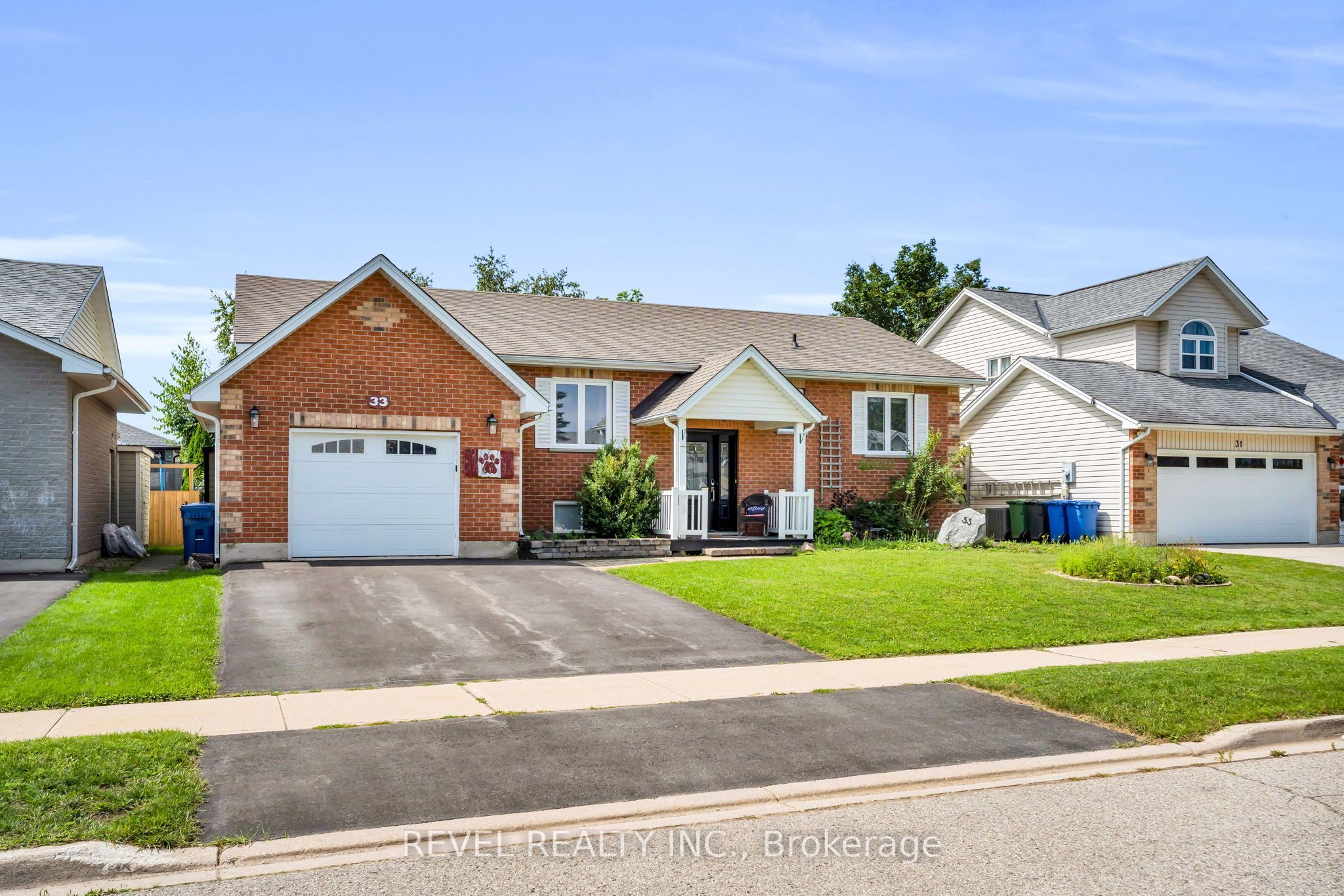 33 Wilson Crescent, Southgate, ON N0C 1B0