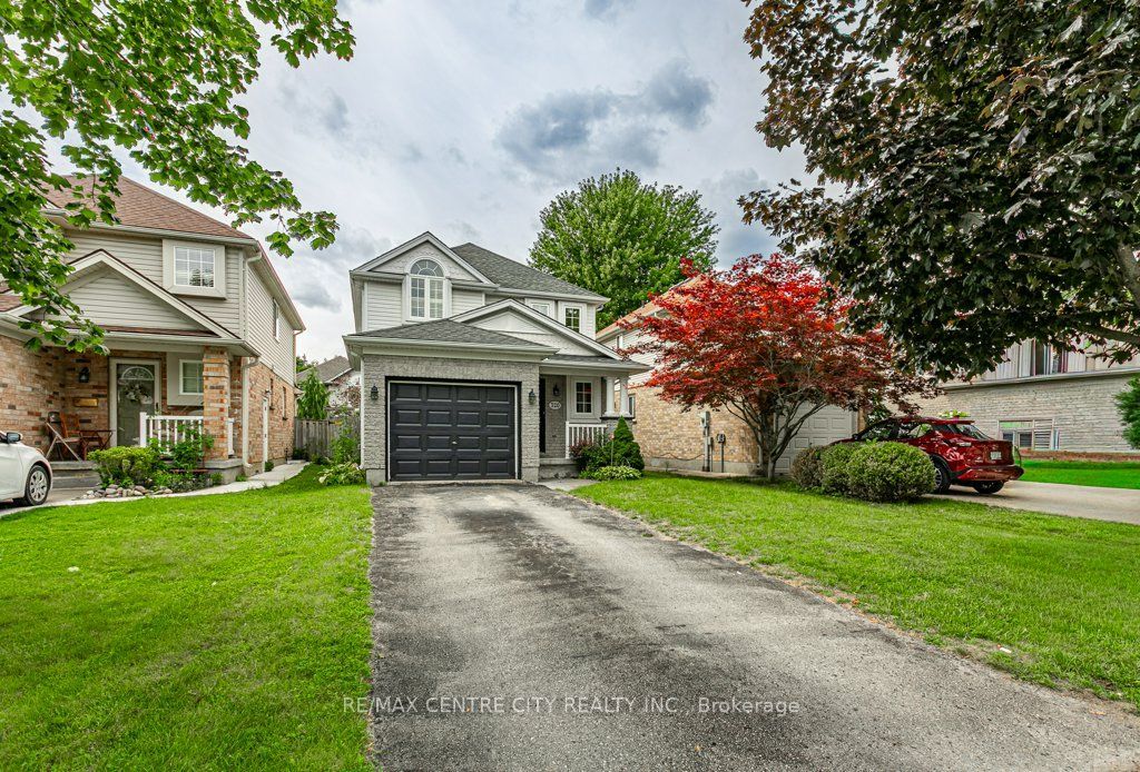 320 Rossmore Court, London South, ON N6C 6B9 photo 3