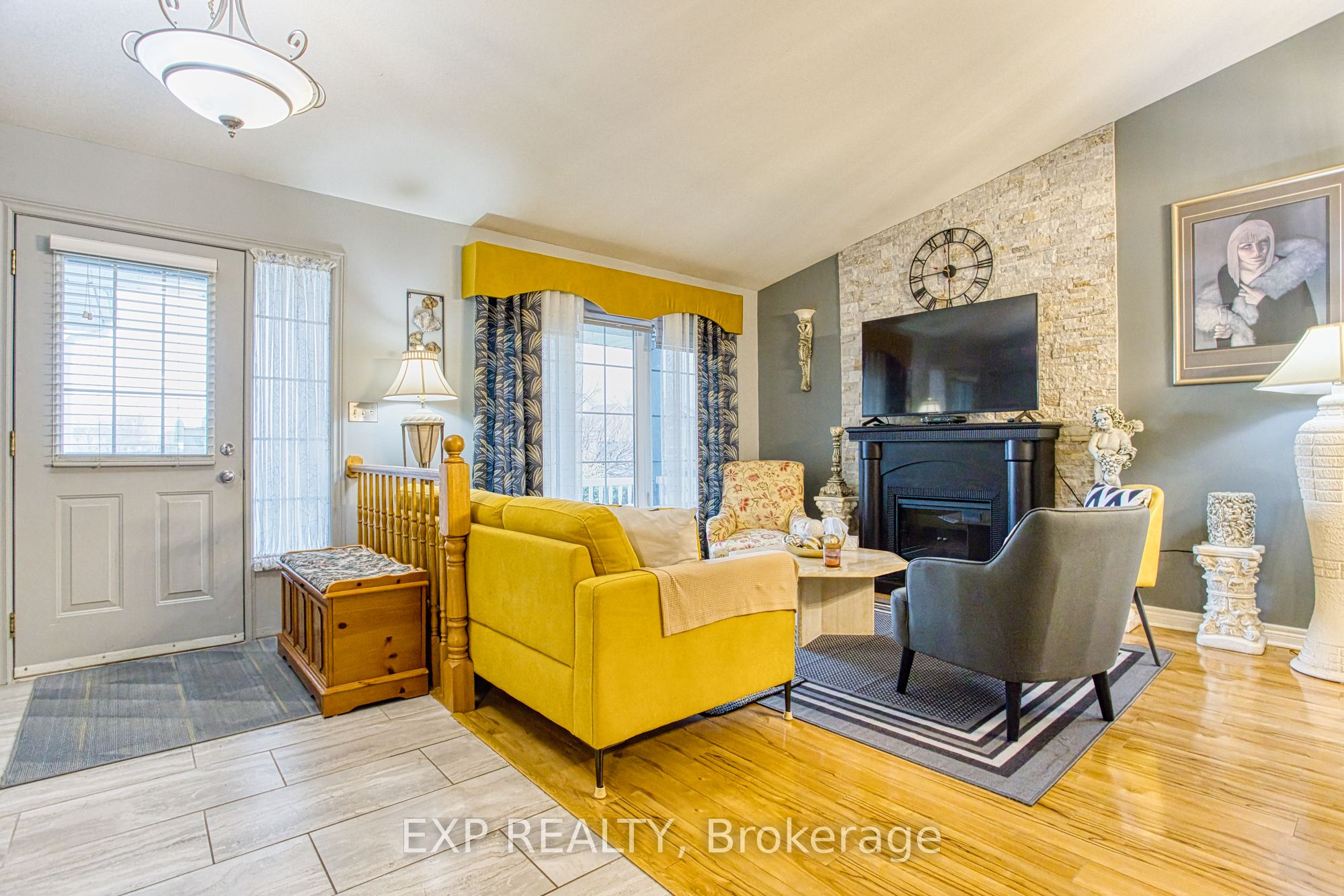 7192 Kelly Drive, Niagara Falls, ON L2H 3K1 photo 5