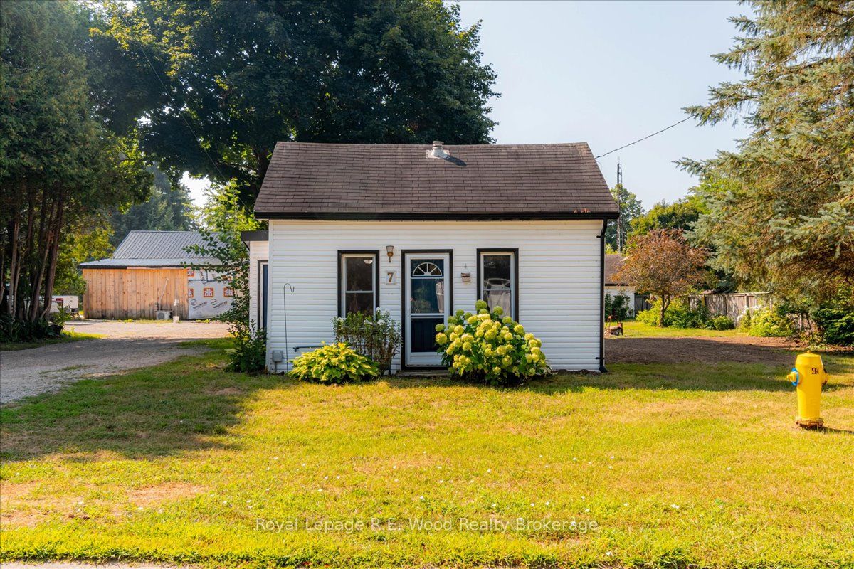 7 MILL Street W, Norwich, ON N0J 1R0 photo 2