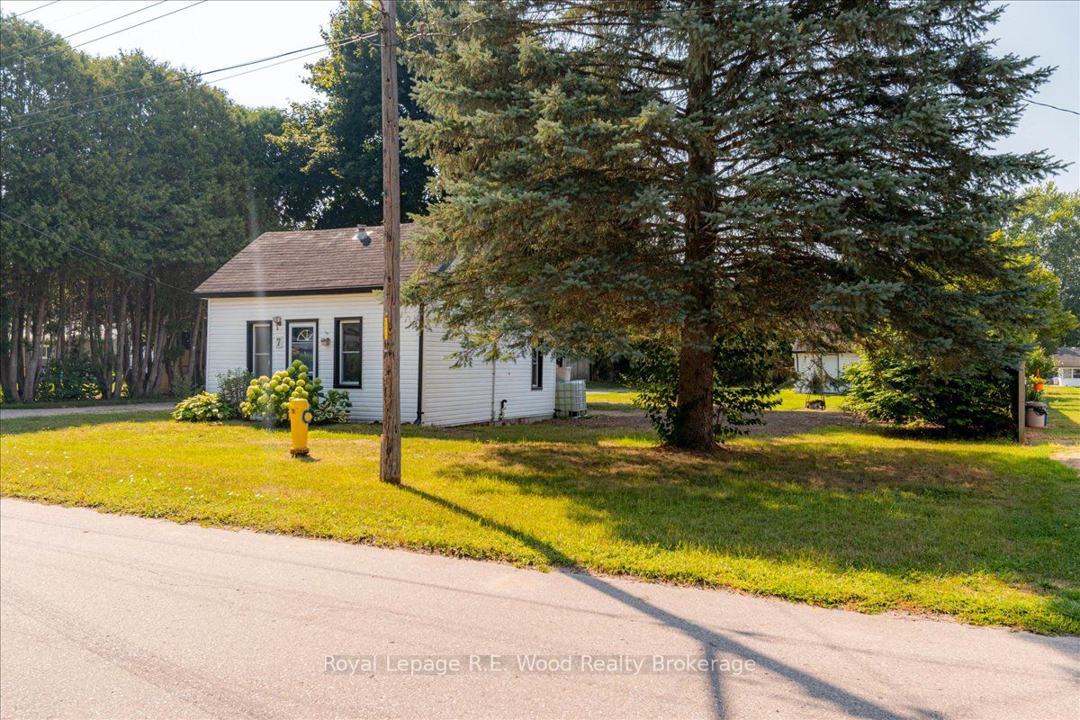 7 MILL Street W, Norwich, ON N0J 1R0 photo 4