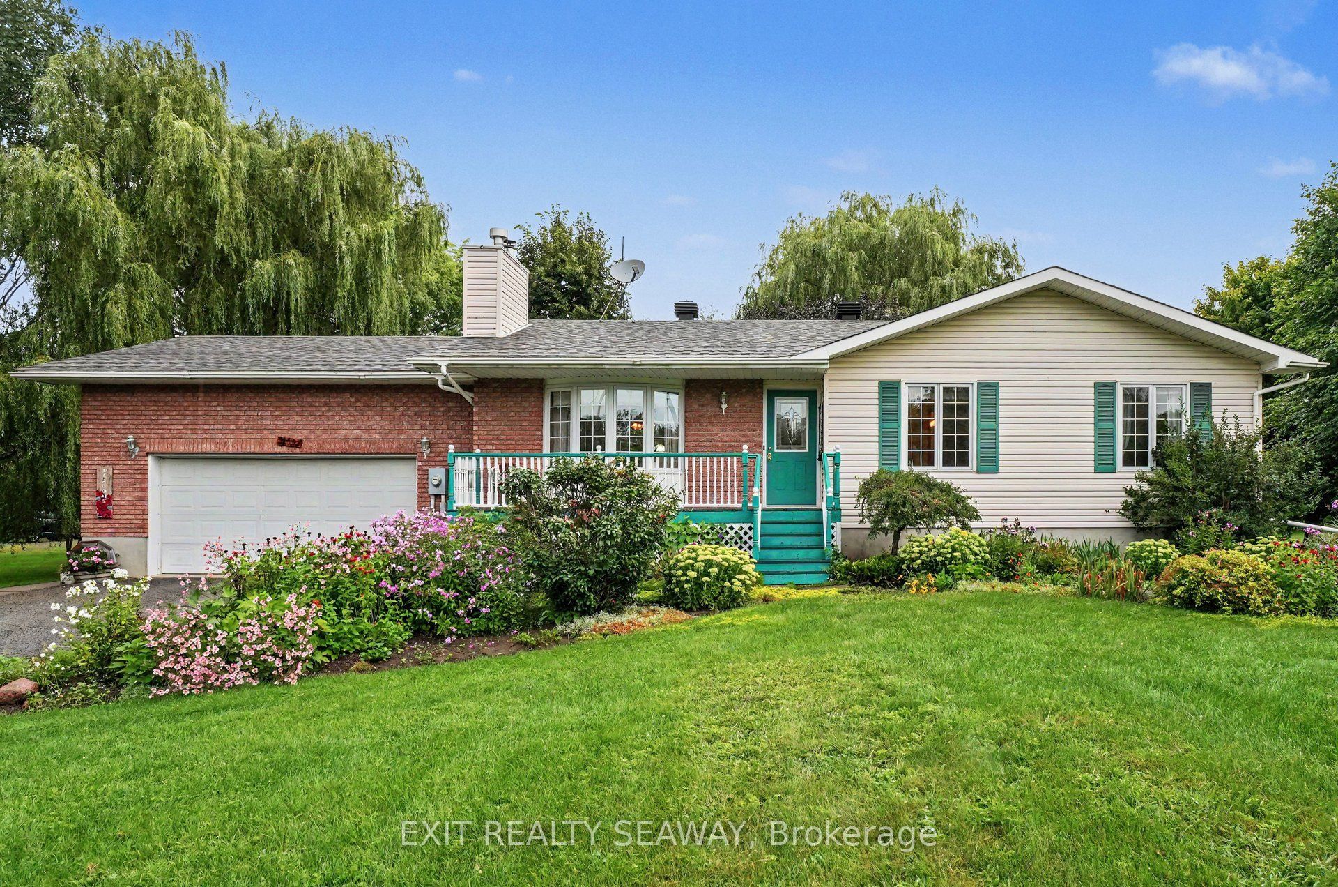 4557 Carman Road, South Dundas, ON K0C 1C0 photo 2