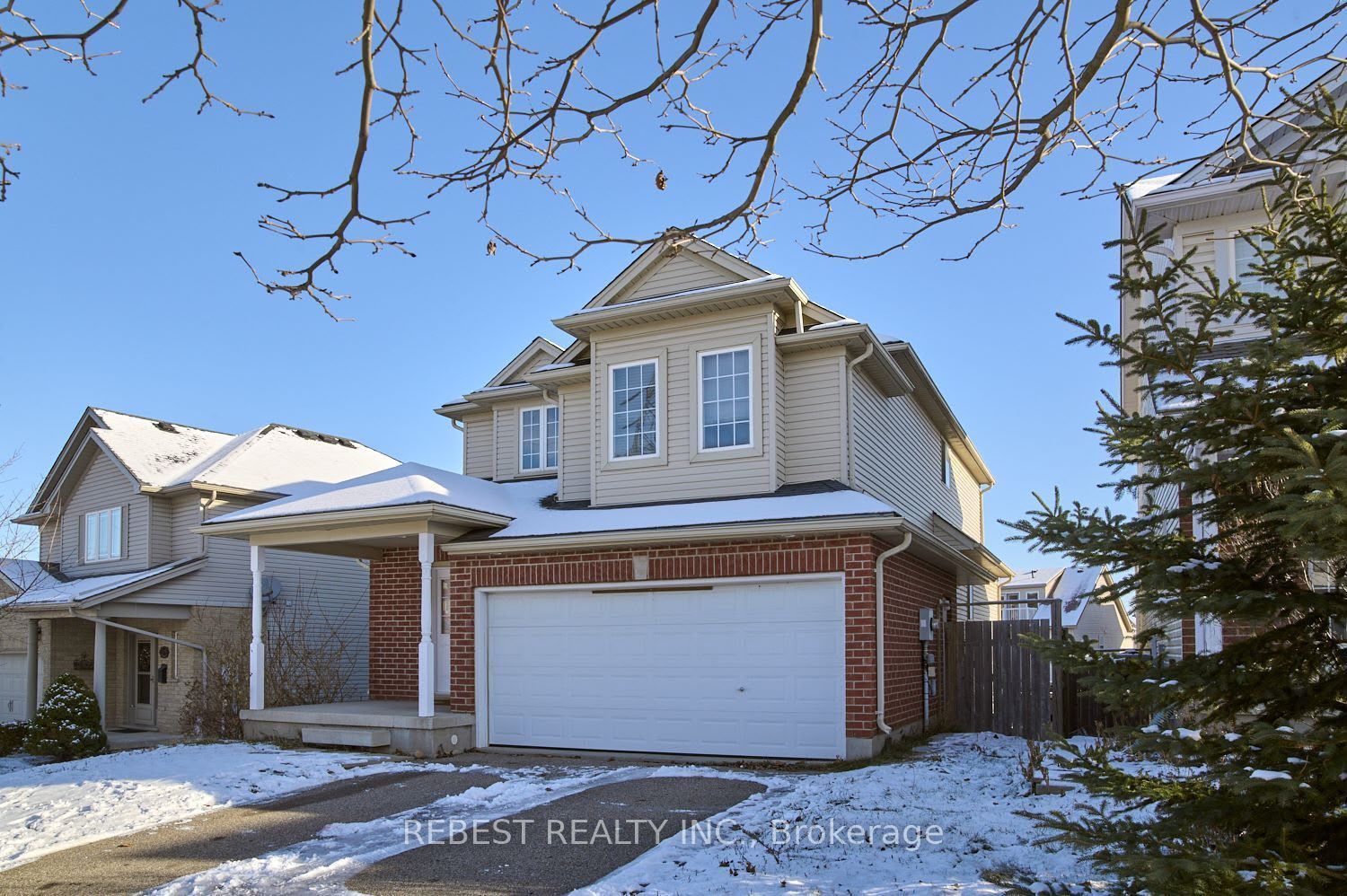 655 Interlaken Drive, Waterloo, ON N2T 2Y5