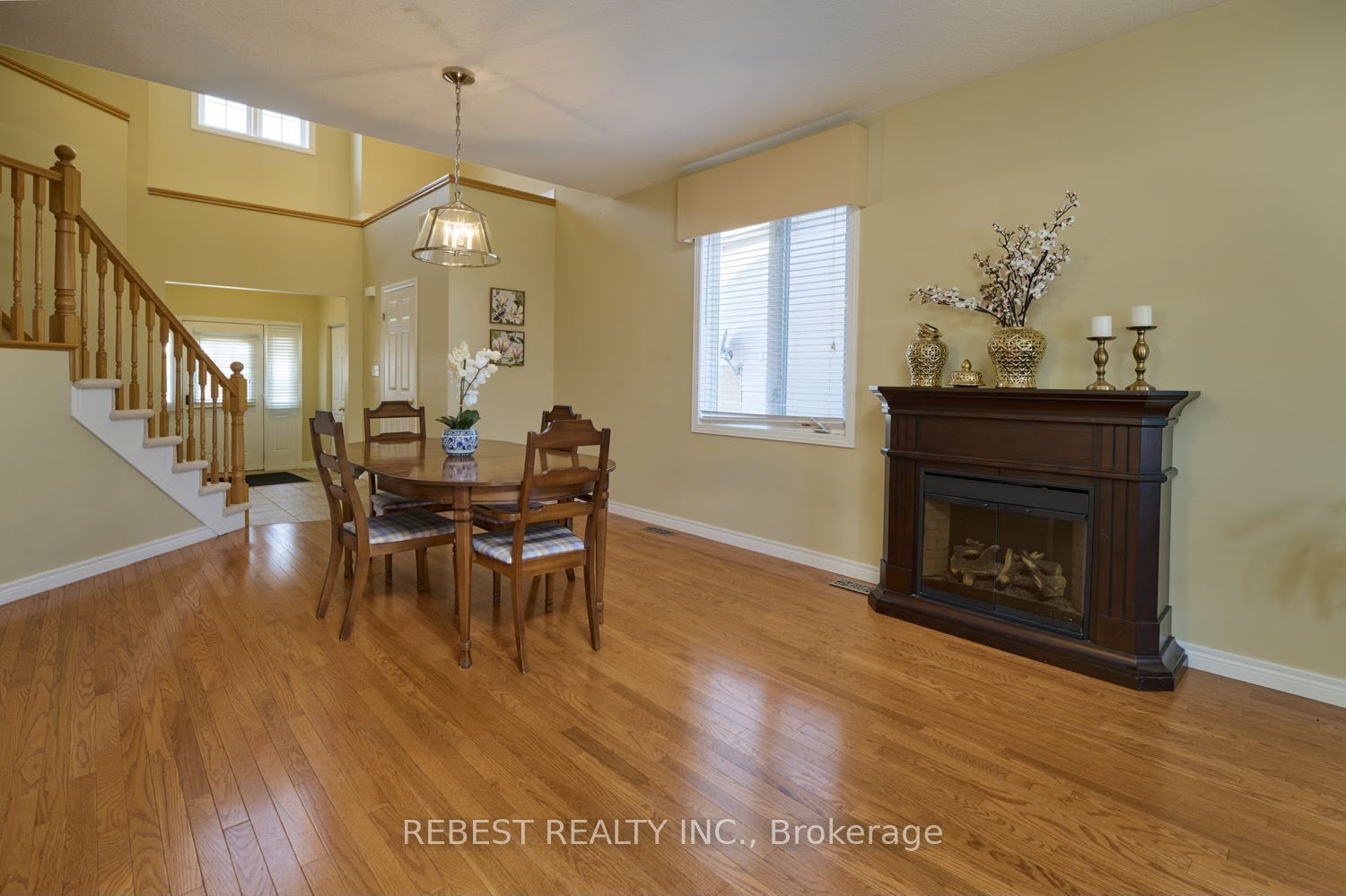 655 Interlaken Drive, Waterloo, ON N2T 2Y5 photo 4
