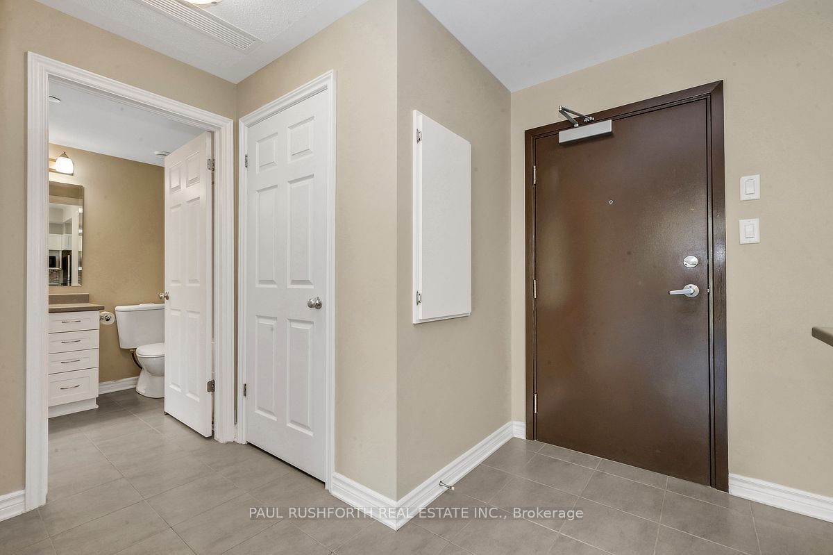 215 Titanium Private 203, Orleans - Convent Glen and Area, ON K1C 0B7 photo 3