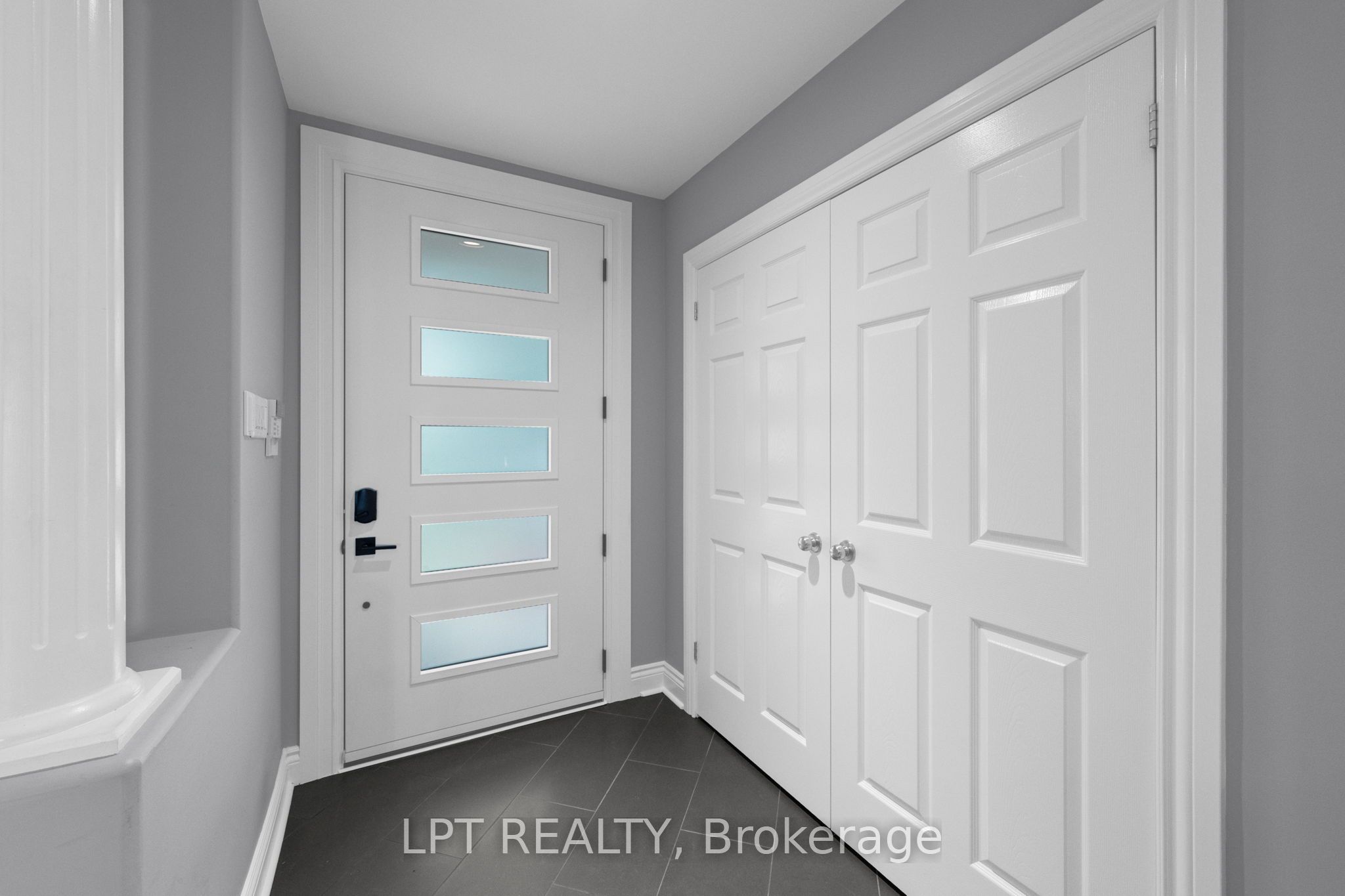 15 Spalding Avenue, Kanata, ON K2K 3B2 photo 4