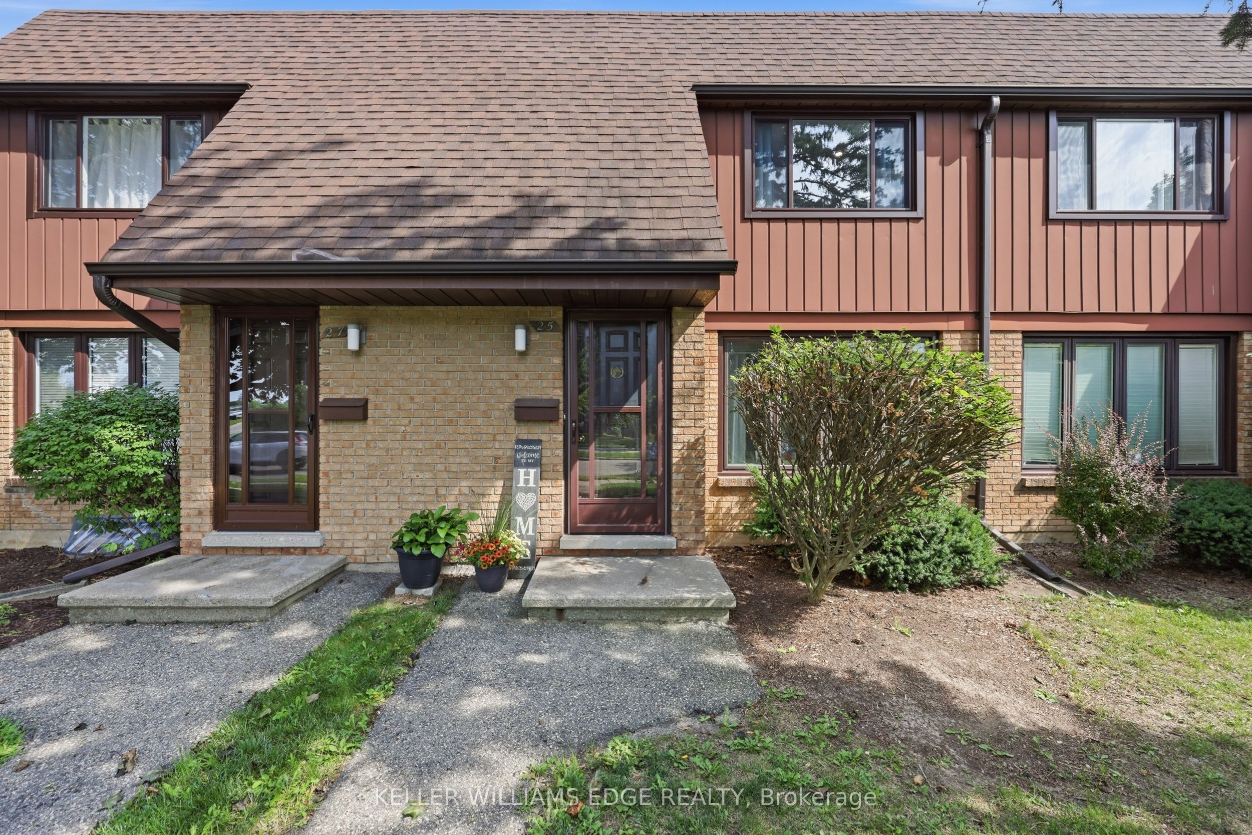 25 Flint Drive, Kitchener, ON N2E 1S8 photo 2